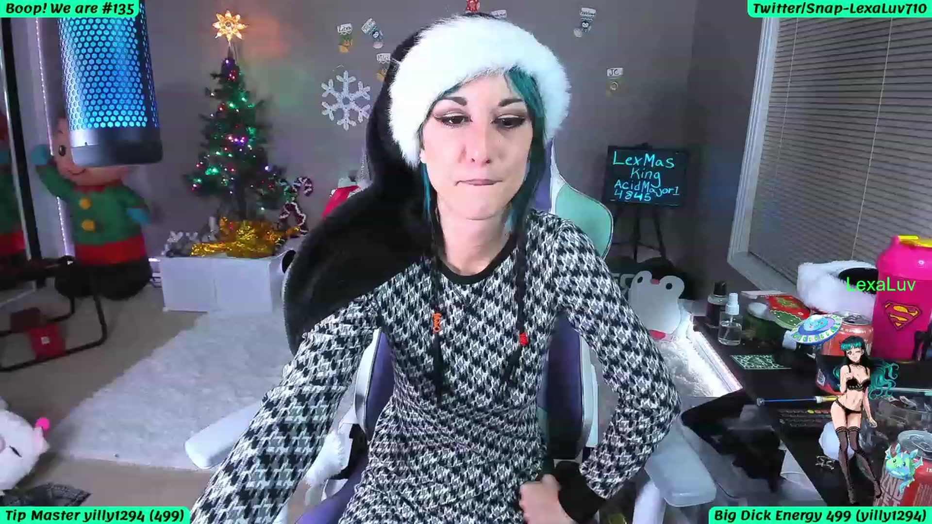 Gallery image thumbnail from LexaLuv's myfreecams stream on, 12/20/2022, 06:45 image 5 of 20