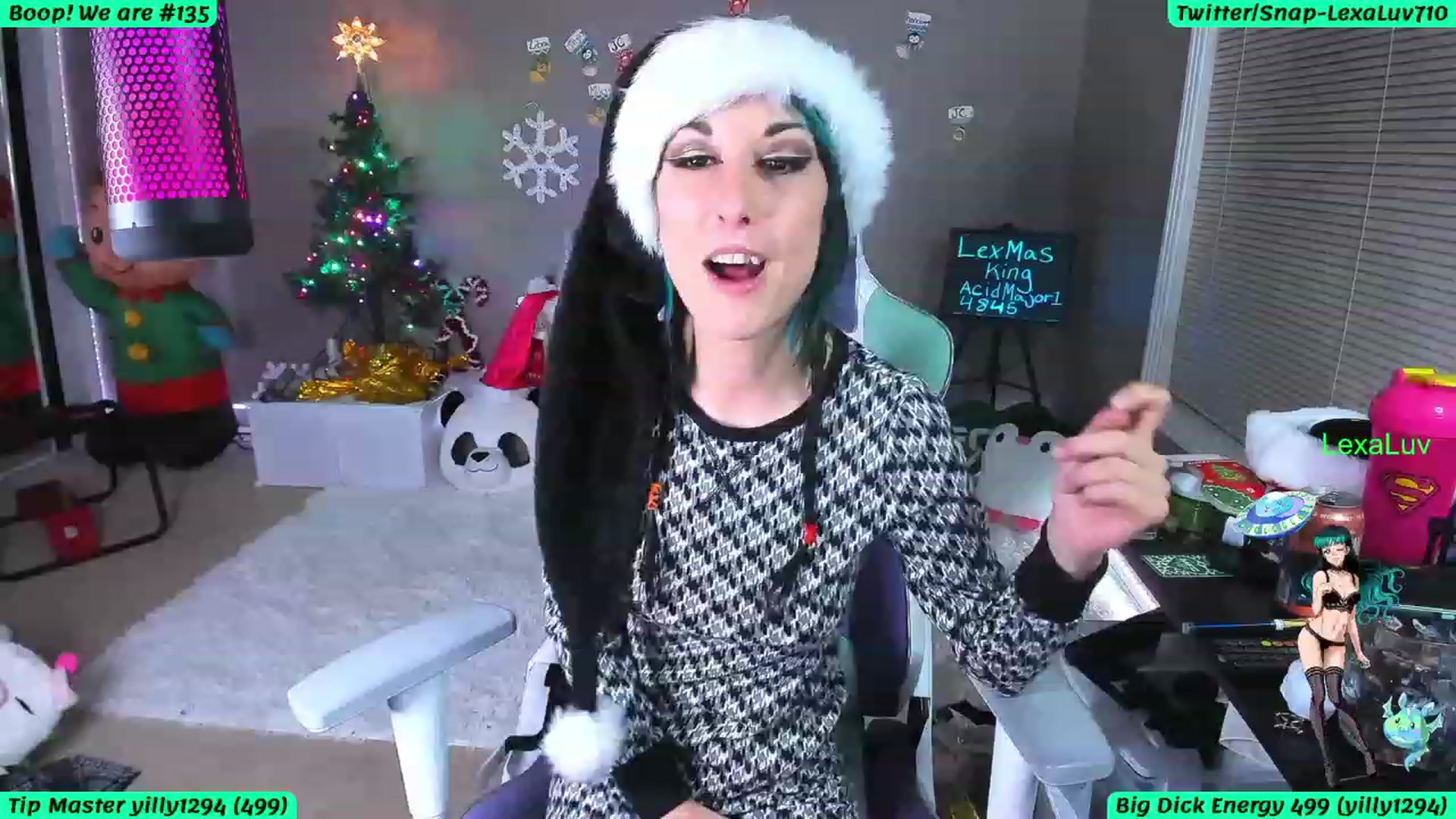 Gallery image thumbnail from LexaLuv's myfreecams stream on, 12/20/2022, 06:45 image 3 of 20