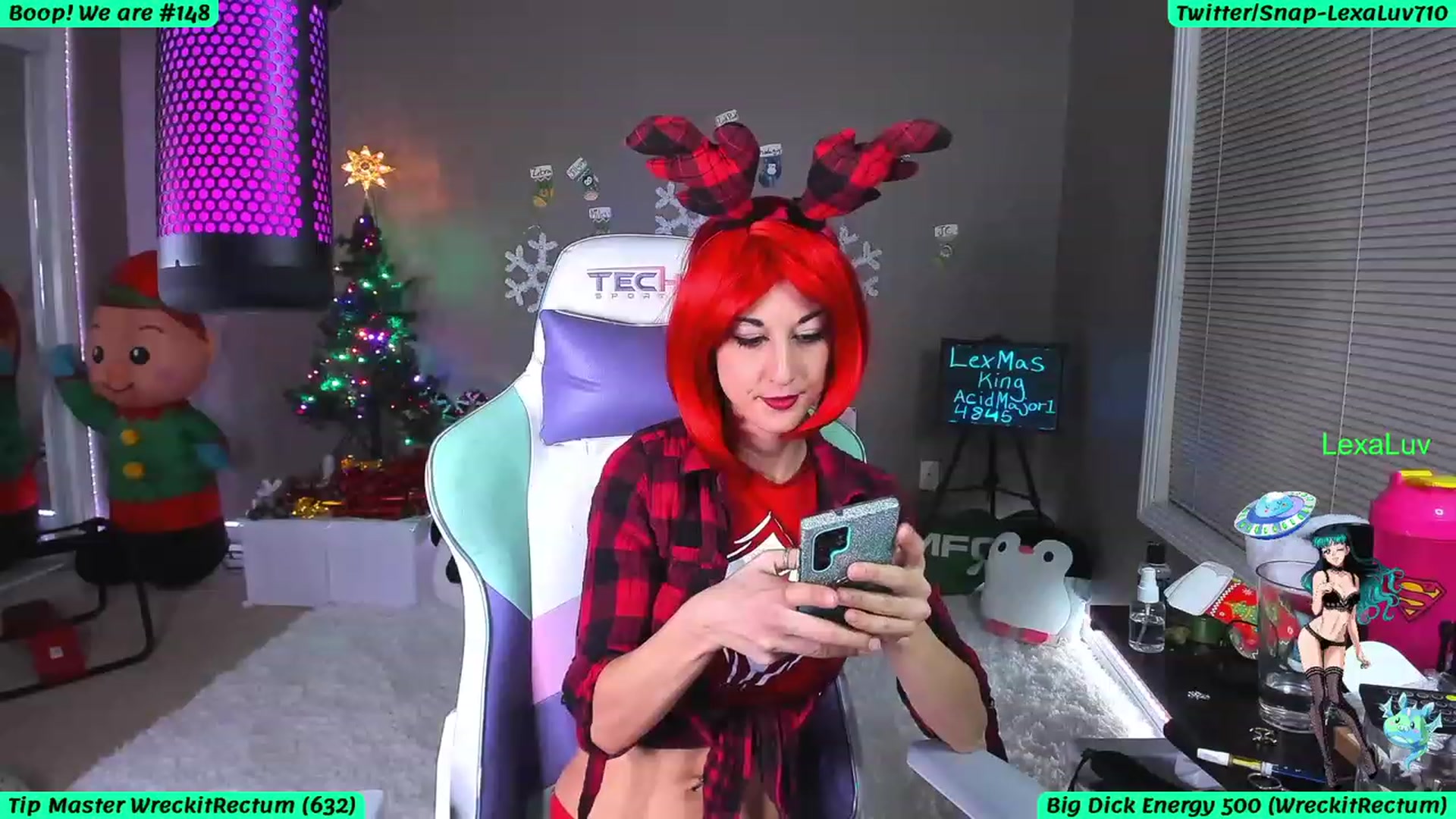 Gallery image thumbnail from LexaLuv's myfreecams stream on, 12/23/2022, 07:33 image 14 of 20