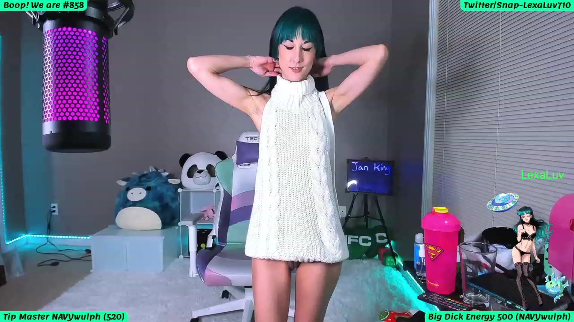 Gallery image thumbnail from LexaLuv's myfreecams stream on, 01/02/2023, 04:52 image 10 of 20