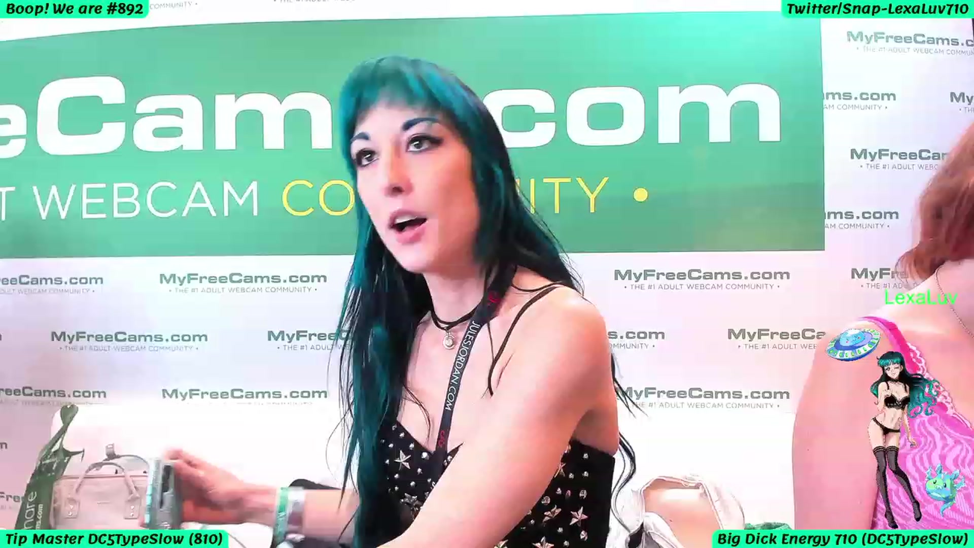 Gallery image thumbnail from LexaLuv's myfreecams stream on, 01/06/2023, 03:44 image 3 of 20