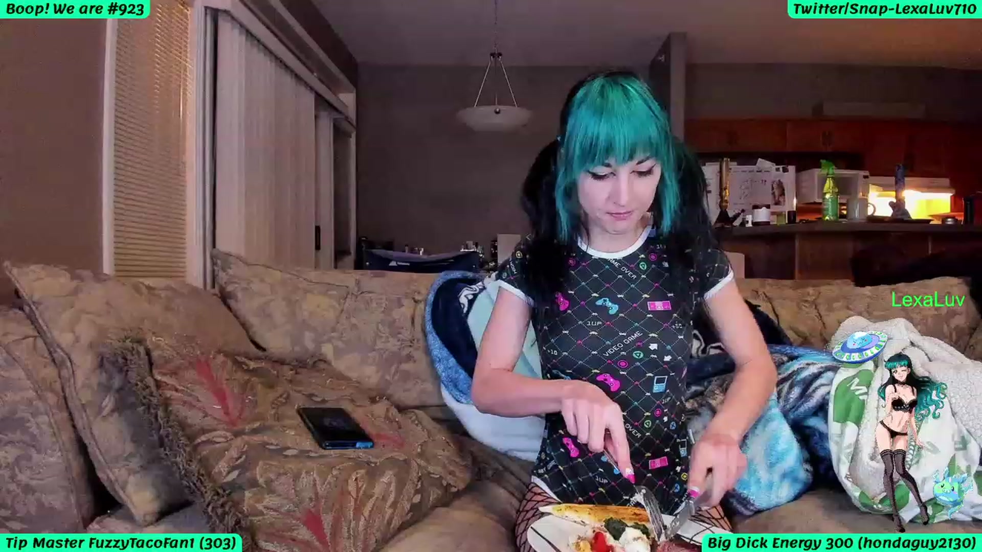 Gallery image thumbnail from LexaLuv's myfreecams stream on, 01/31/2023, 06:30 image 16 of 20