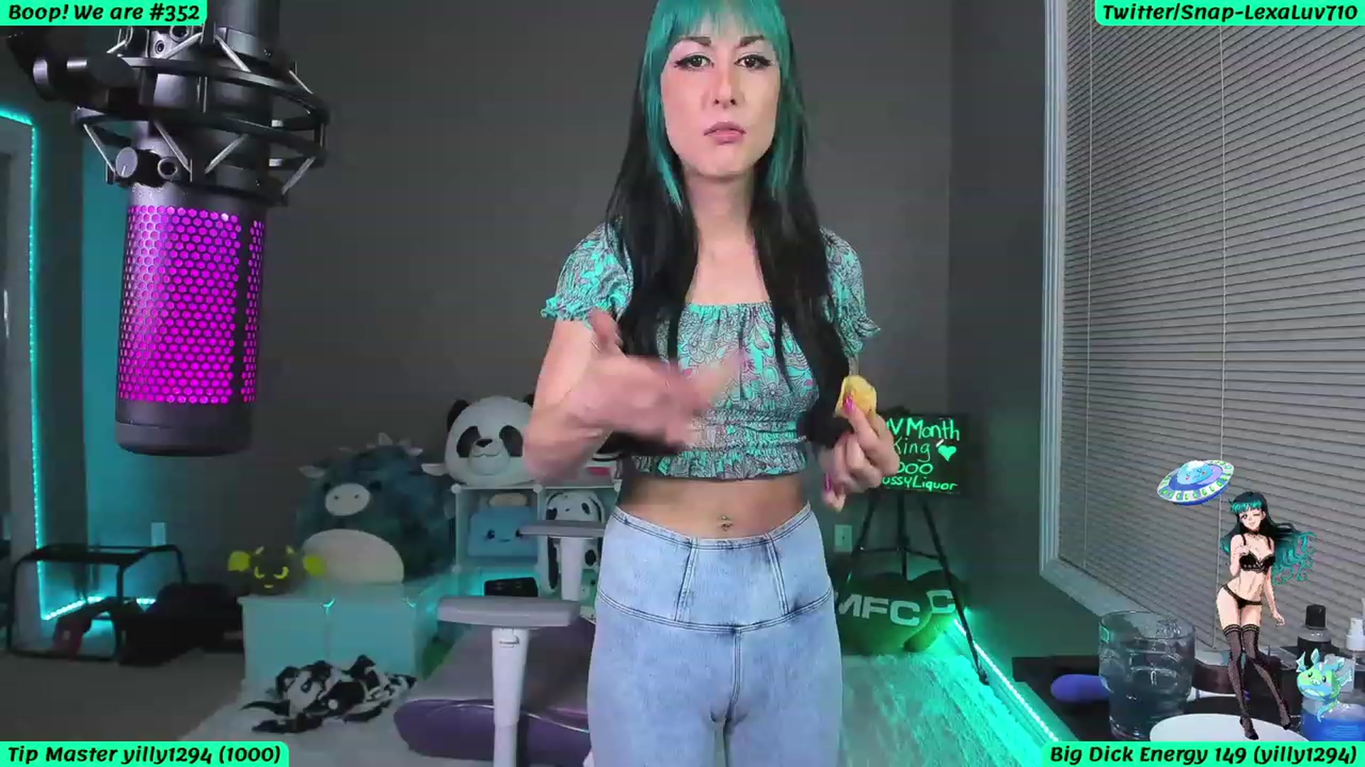 Gallery image thumbnail from LexaLuv's myfreecams stream on, 02/23/2023, 05:31 image 14 of 20
