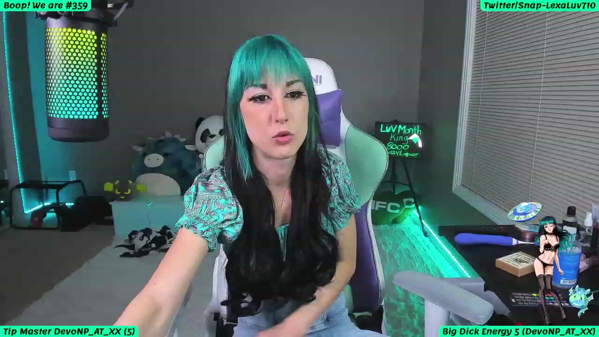 Gallery image thumbnail from LexaLuv's myfreecams stream on, 02/23/2023, 05:31 image 2 of 20