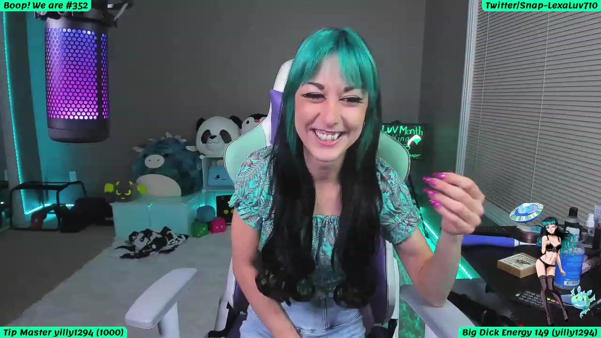 Gallery image thumbnail from LexaLuv's myfreecams stream on, 02/23/2023, 05:31 image 11 of 20
