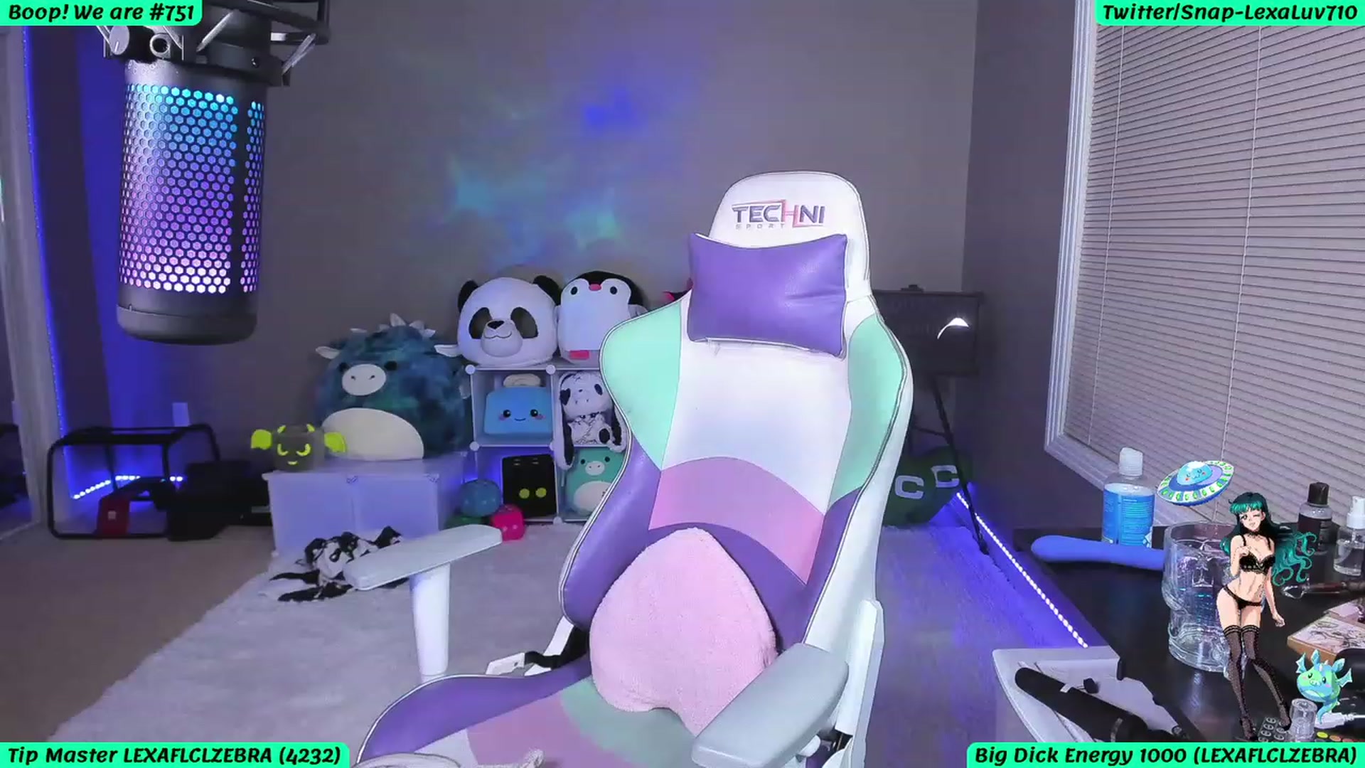 Gallery image thumbnail from LexaLuv's myfreecams stream on, 03/05/2023, 05:56 image 7 of 20