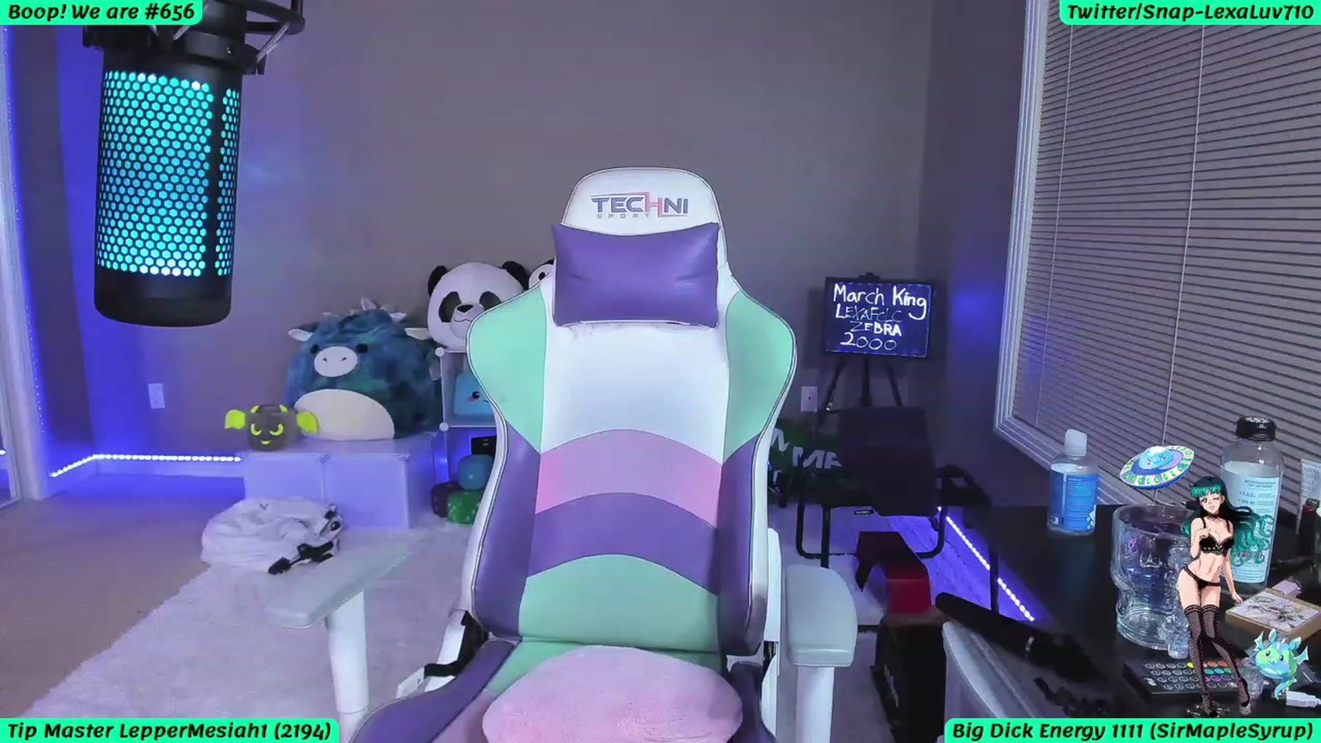 Gallery image thumbnail from LexaLuv's myfreecams stream on, 03/08/2023, 07:19 image 6 of 20