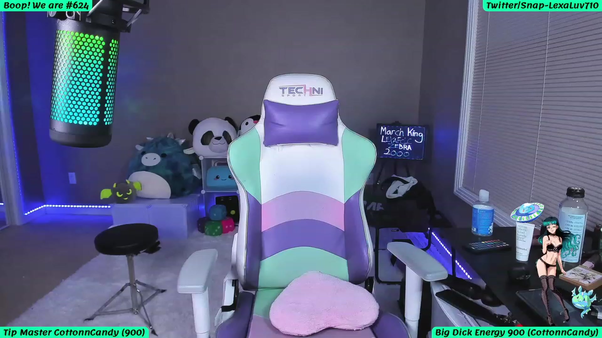 Gallery image thumbnail from LexaLuv's myfreecams stream on, 03/13/2023, 02:51 image 4 of 20