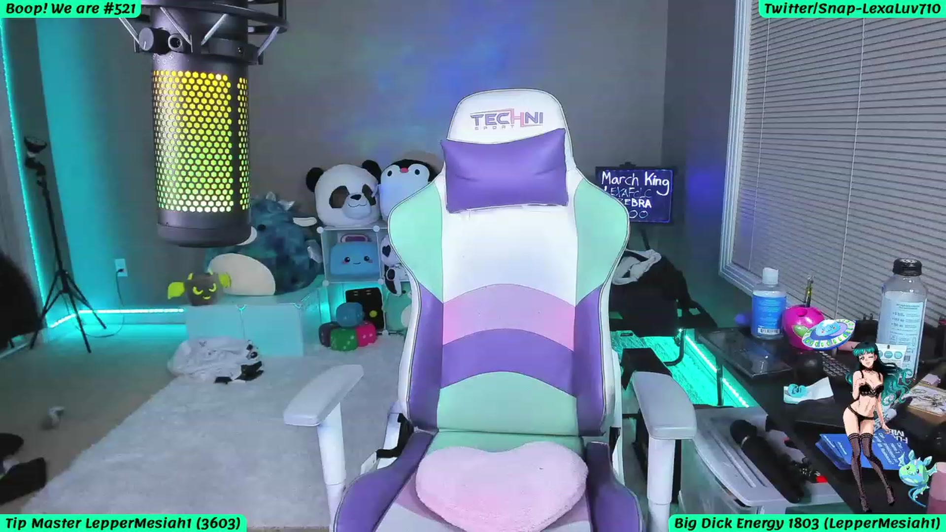 Gallery image thumbnail from LexaLuv's myfreecams stream on, 03/22/2023, 06:01 image 18 of 20