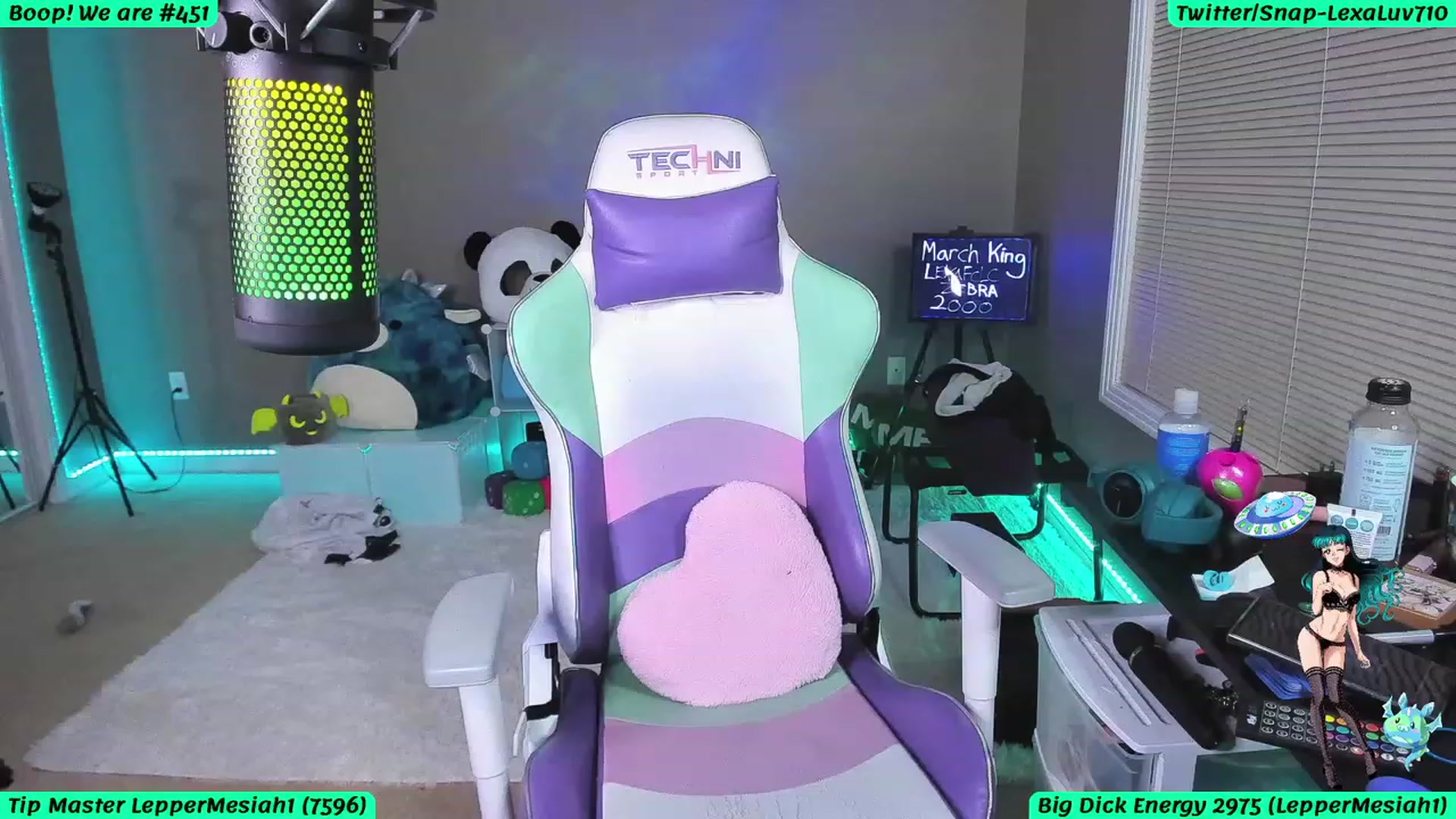 Gallery image thumbnail from LexaLuv's myfreecams stream on, 03/23/2023, 05:59 image 1 of 20