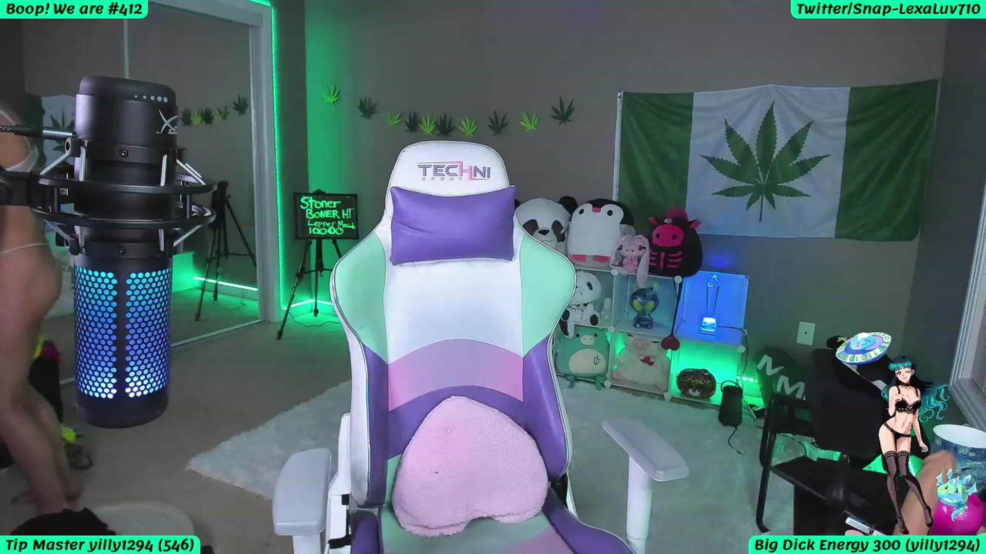 Gallery image thumbnail from LexaLuv's myfreecams stream on, 04/10/2023, 03:34 image 9 of 20