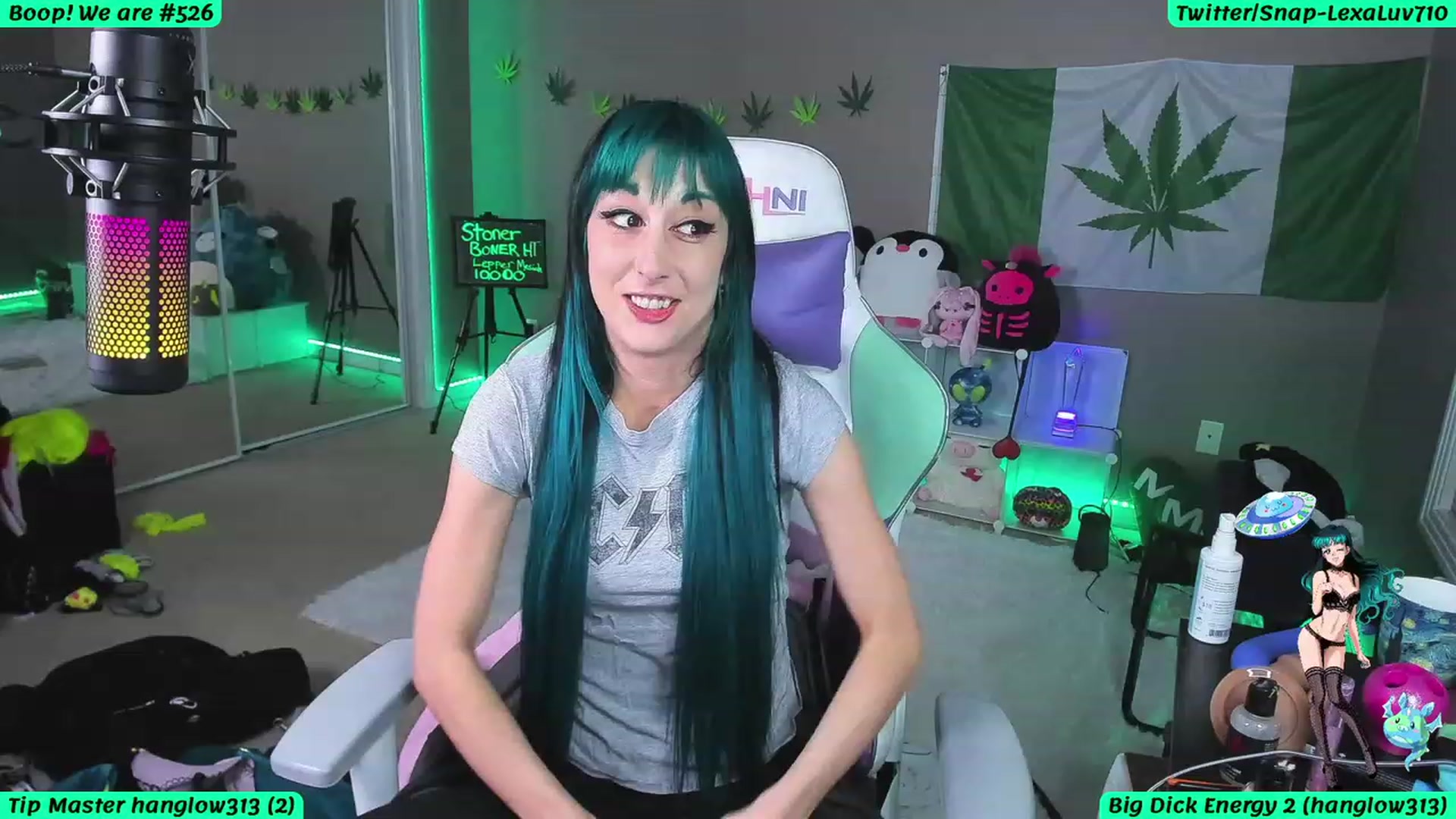 Gallery image thumbnail from LexaLuv's myfreecams stream on, 04/13/2023, 04:01 image 13 of 20