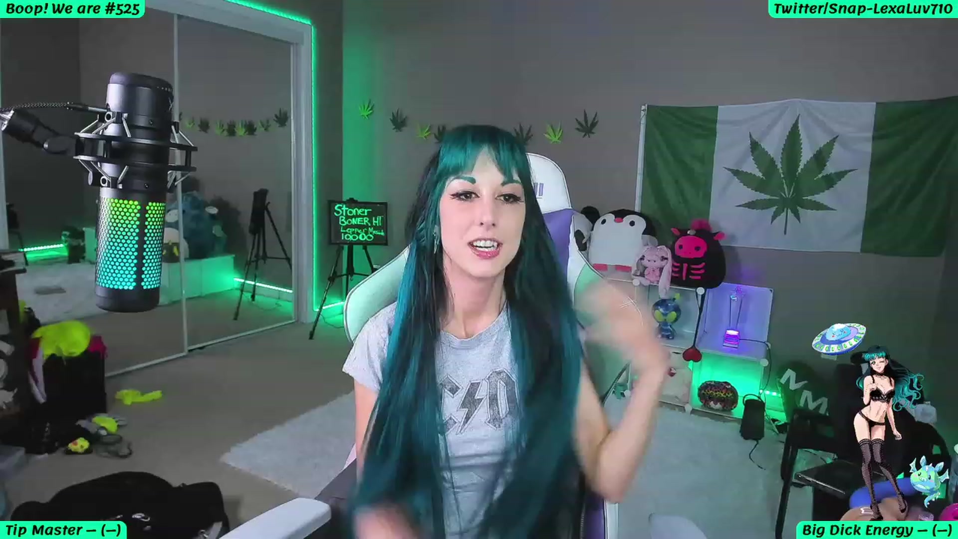 Gallery image thumbnail from LexaLuv's myfreecams stream on, 04/13/2023, 04:01 image 2 of 20