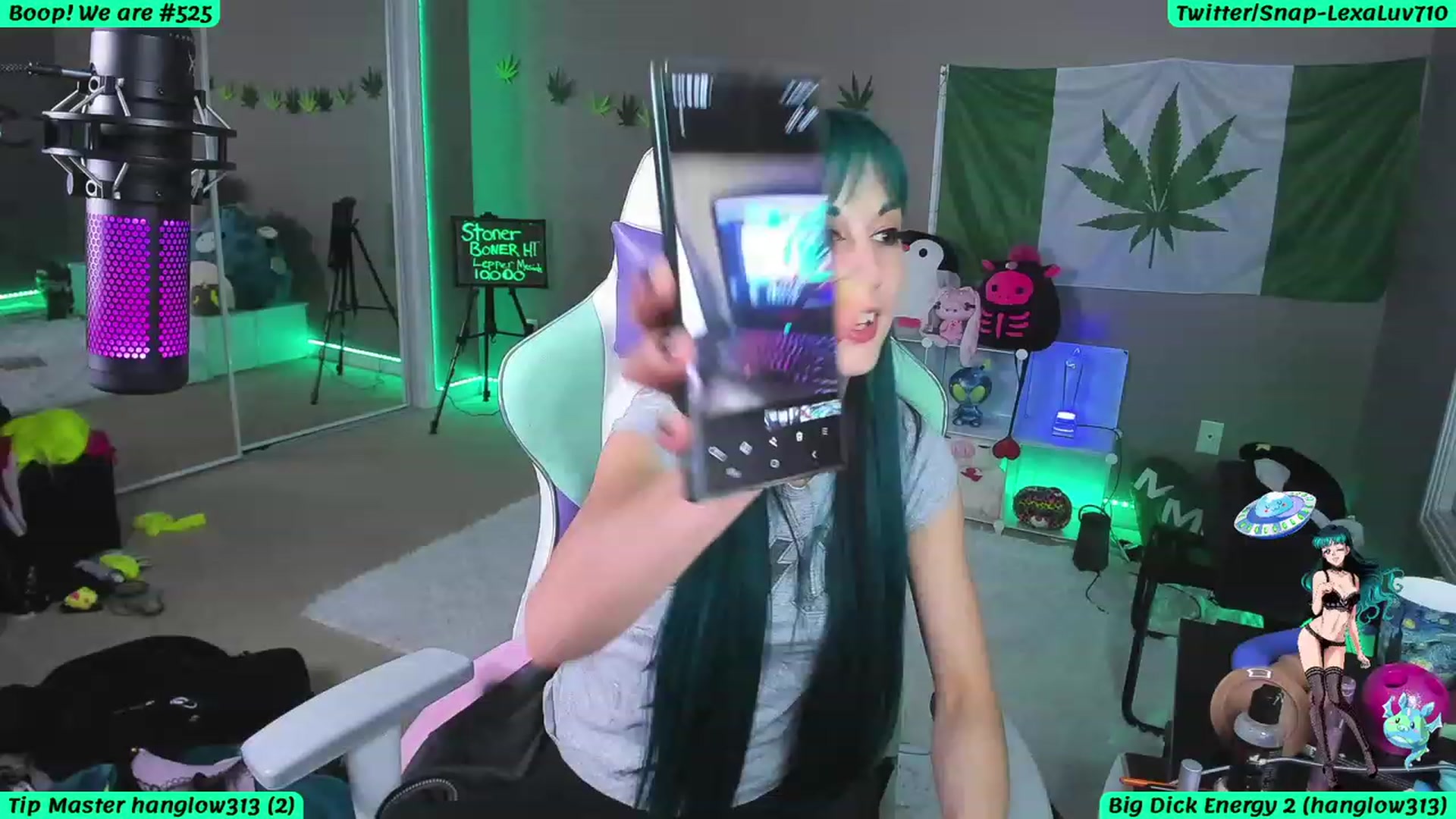Gallery image thumbnail from LexaLuv's myfreecams stream on, 04/13/2023, 04:01 image 6 of 20