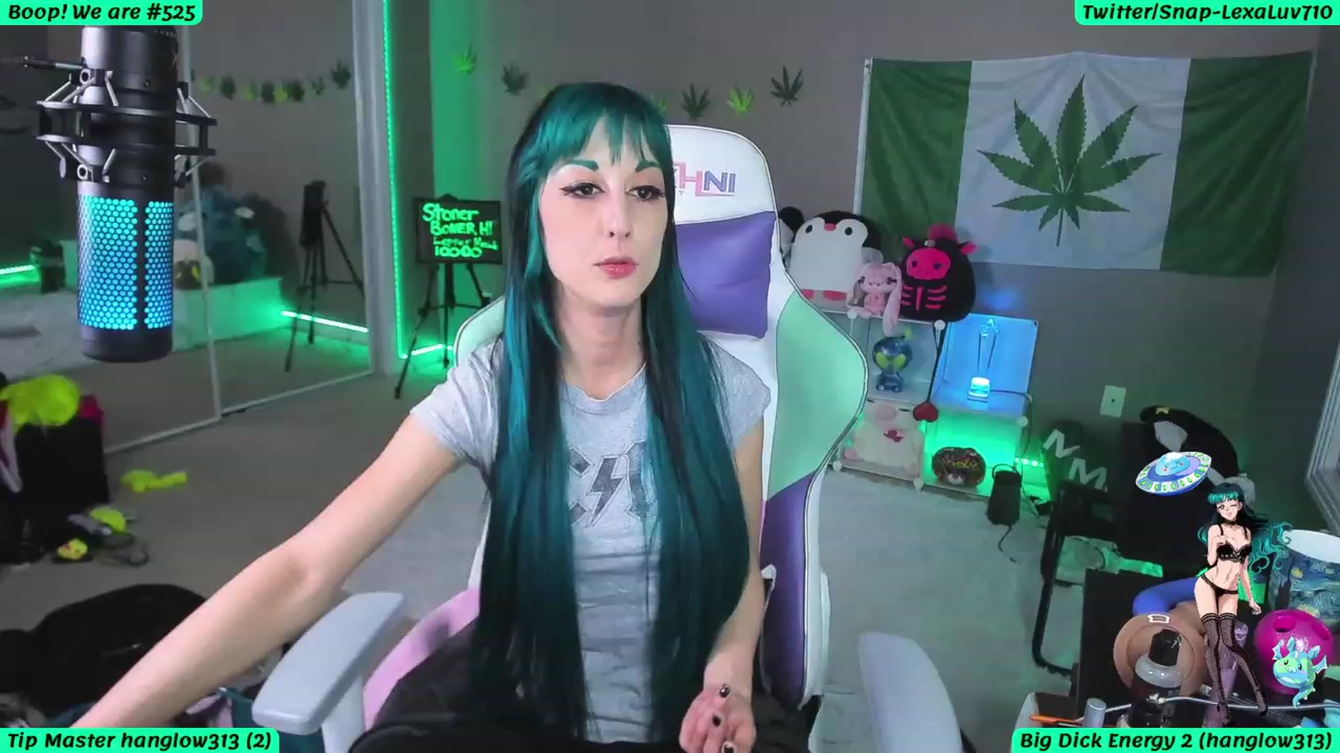 Gallery image thumbnail from LexaLuv's myfreecams stream on, 04/13/2023, 04:01 image 9 of 20