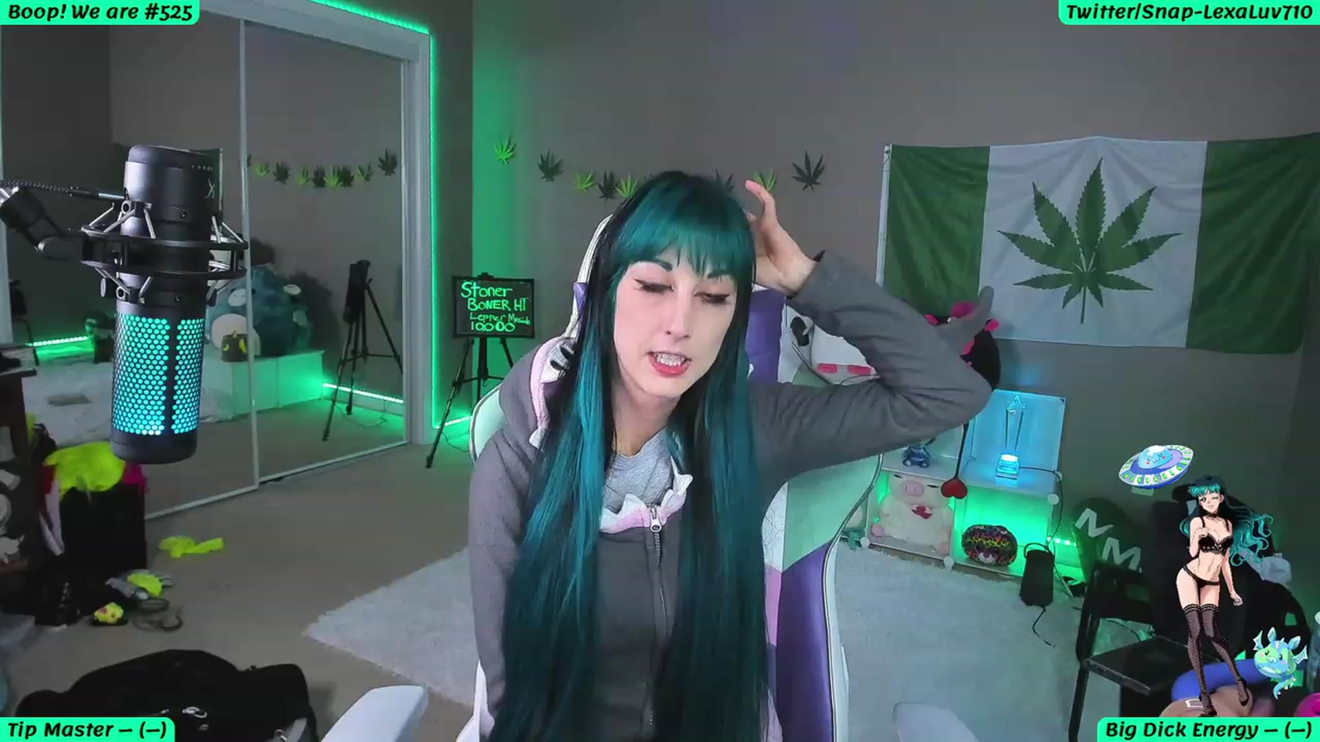 Gallery image thumbnail from LexaLuv's myfreecams stream on, 04/13/2023, 04:01 image 1 of 20