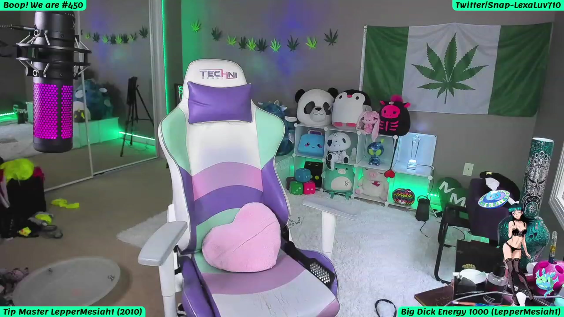Gallery image thumbnail from LexaLuv's myfreecams stream on, 04/14/2023, 01:30 image 13 of 20