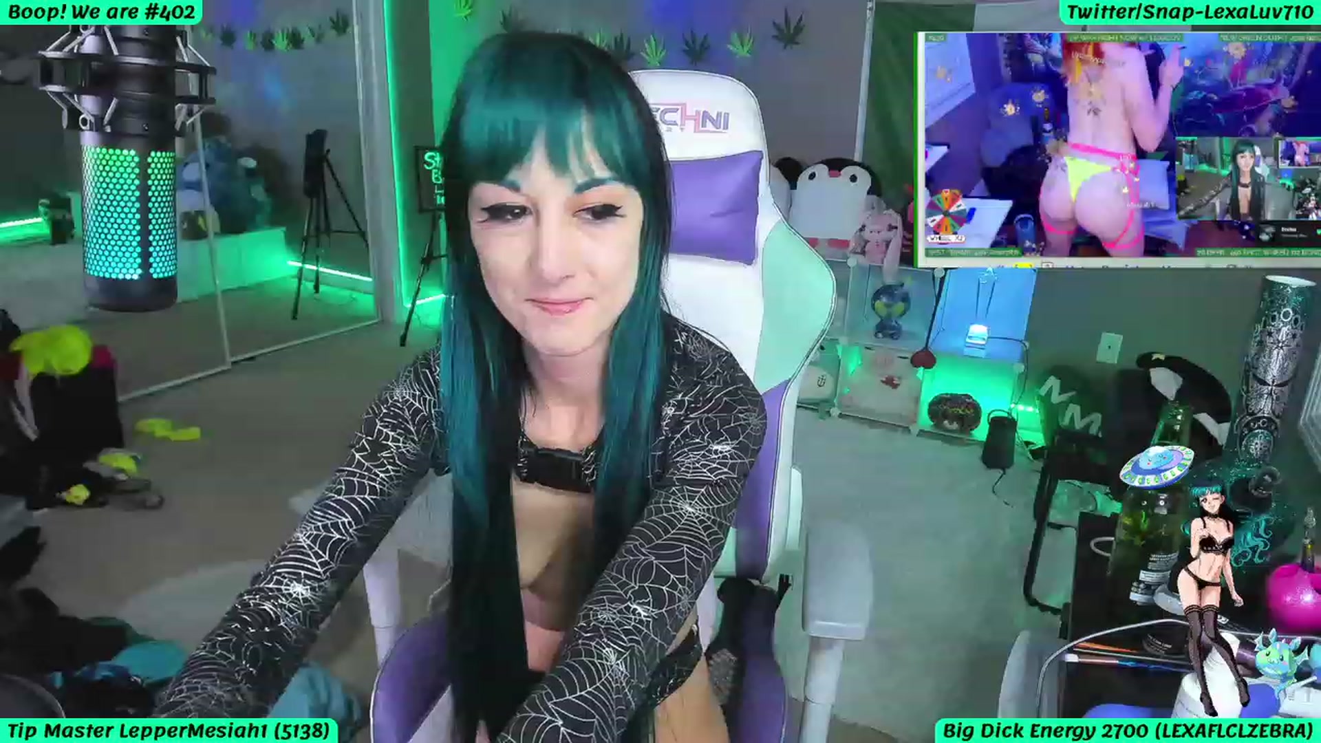 Gallery image thumbnail from LexaLuv's myfreecams stream on, 04/16/2023, 05:09 image 18 of 20