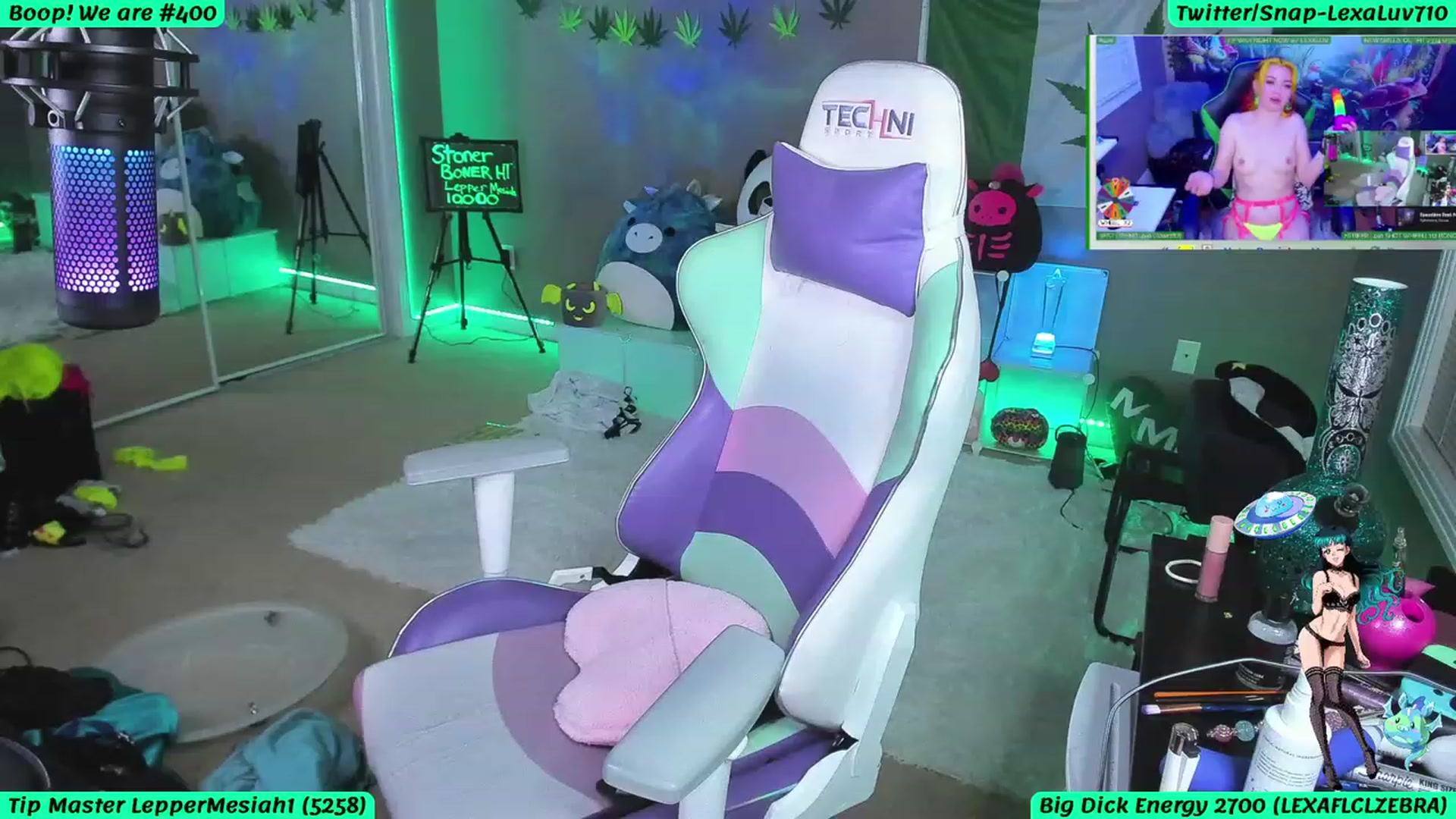 Gallery image thumbnail from LexaLuv's myfreecams stream on, 04/16/2023, 06:16 image 2 of 20