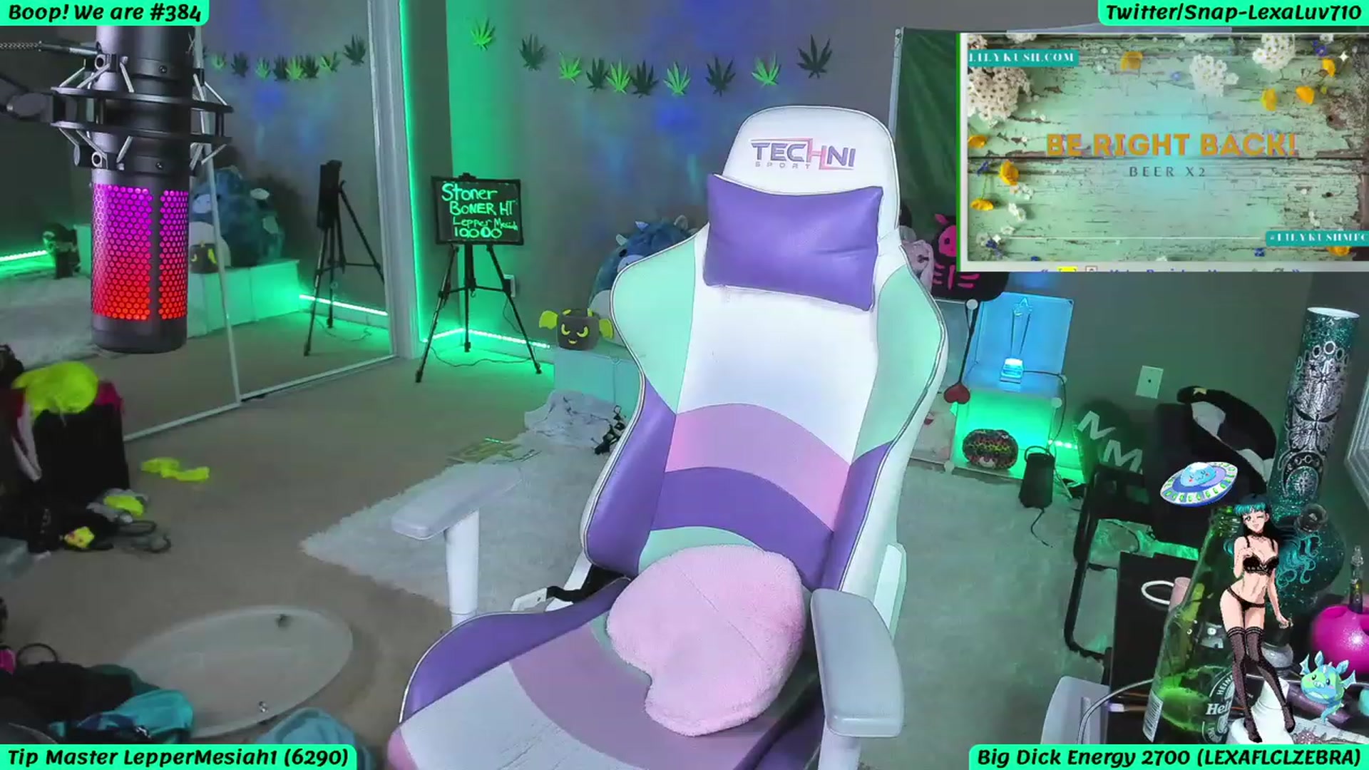 Gallery image thumbnail from LexaLuv's myfreecams stream on, 04/16/2023, 06:16 image 15 of 20