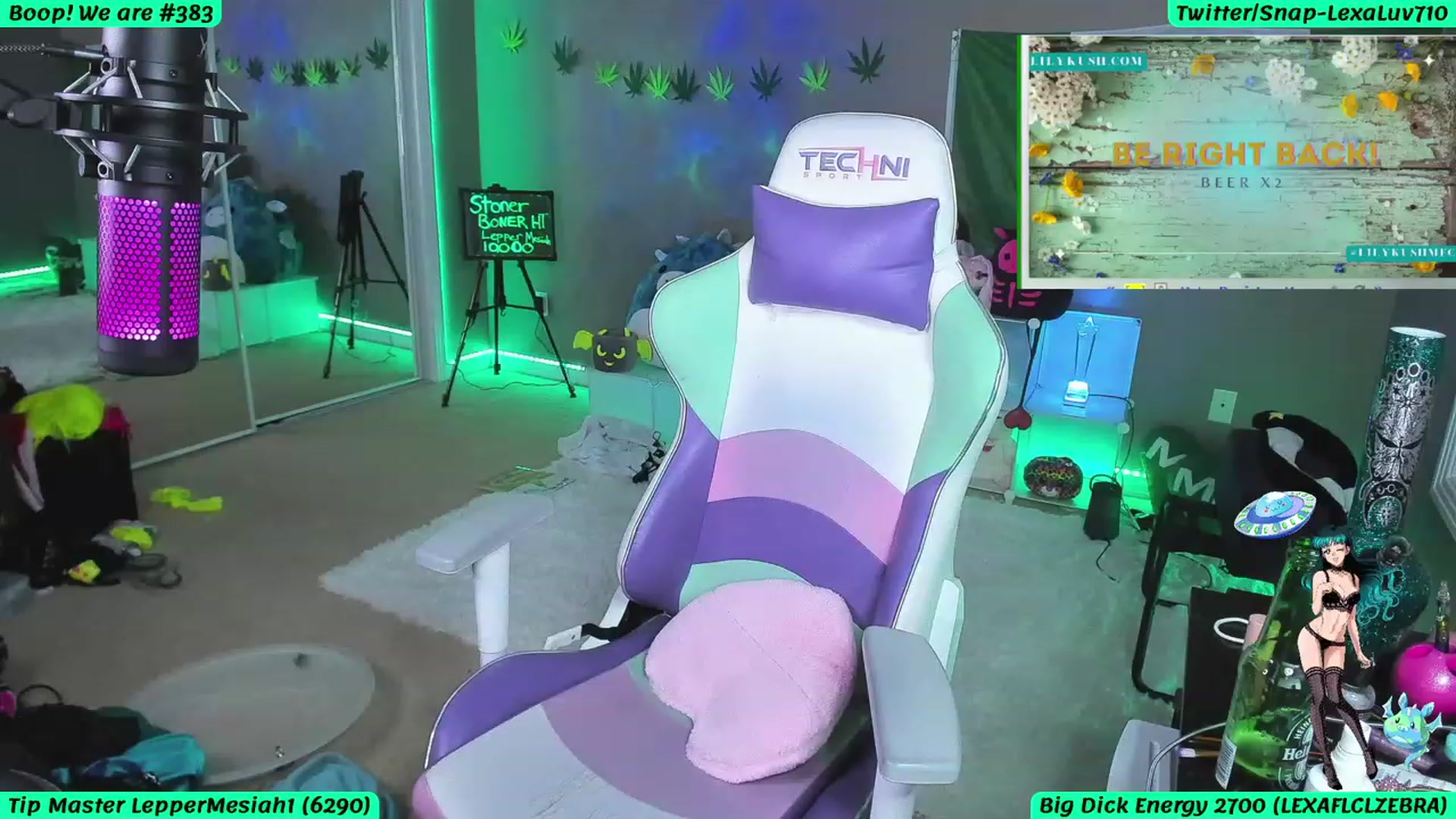 Gallery image thumbnail from LexaLuv's myfreecams stream on, 04/16/2023, 06:16 image 14 of 20
