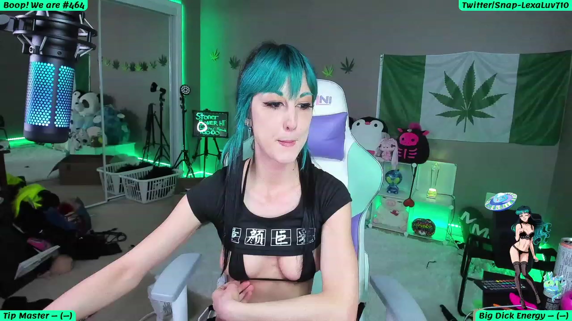 Gallery image thumbnail from LexaLuv's myfreecams stream on, 04/30/2023, 05:08 image 1 of 20