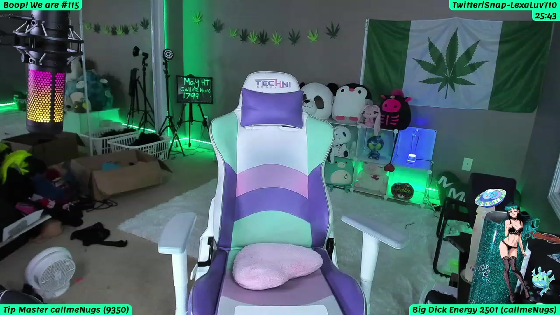 Gallery image thumbnail from LexaLuv's myfreecams stream on, 05/03/2023, 04:28 image 17 of 20