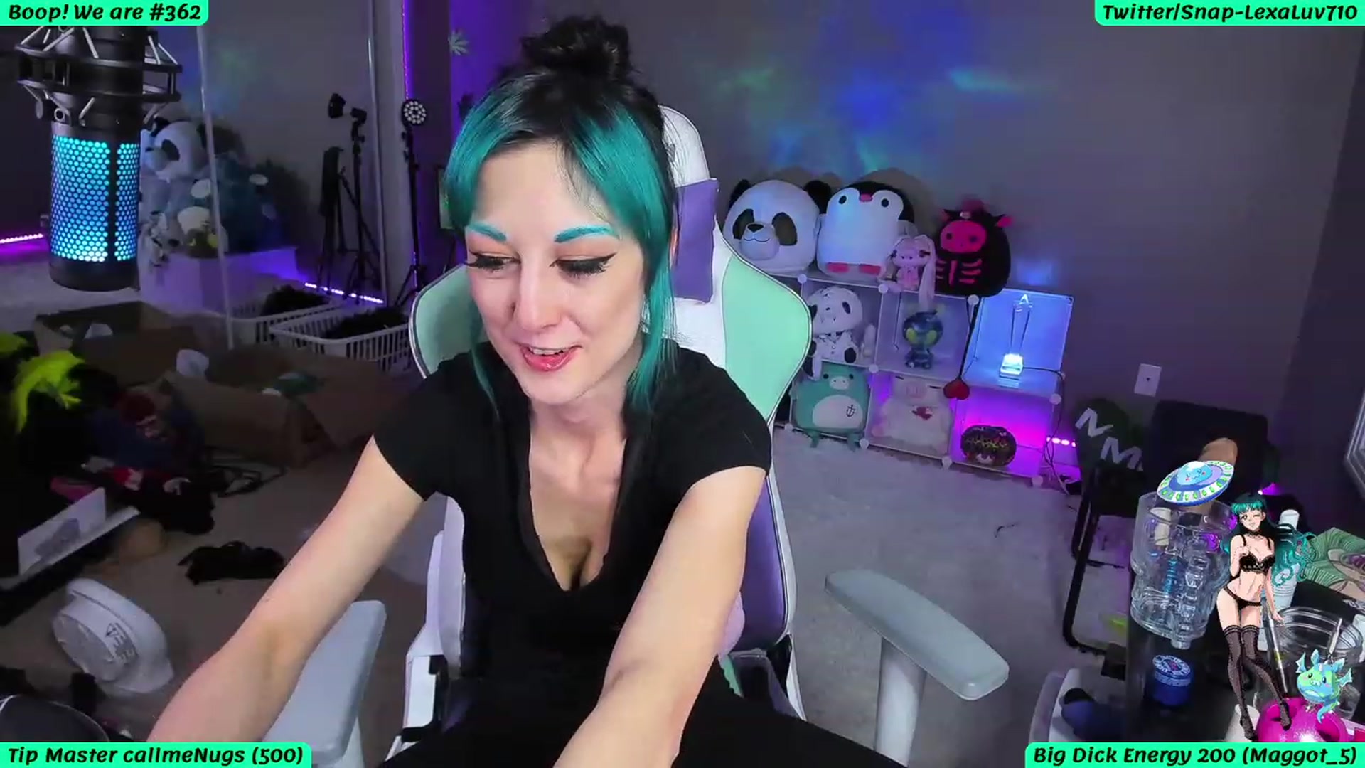 Gallery image thumbnail from LexaLuv's myfreecams stream on, 05/09/2023, 04:28 image 14 of 20