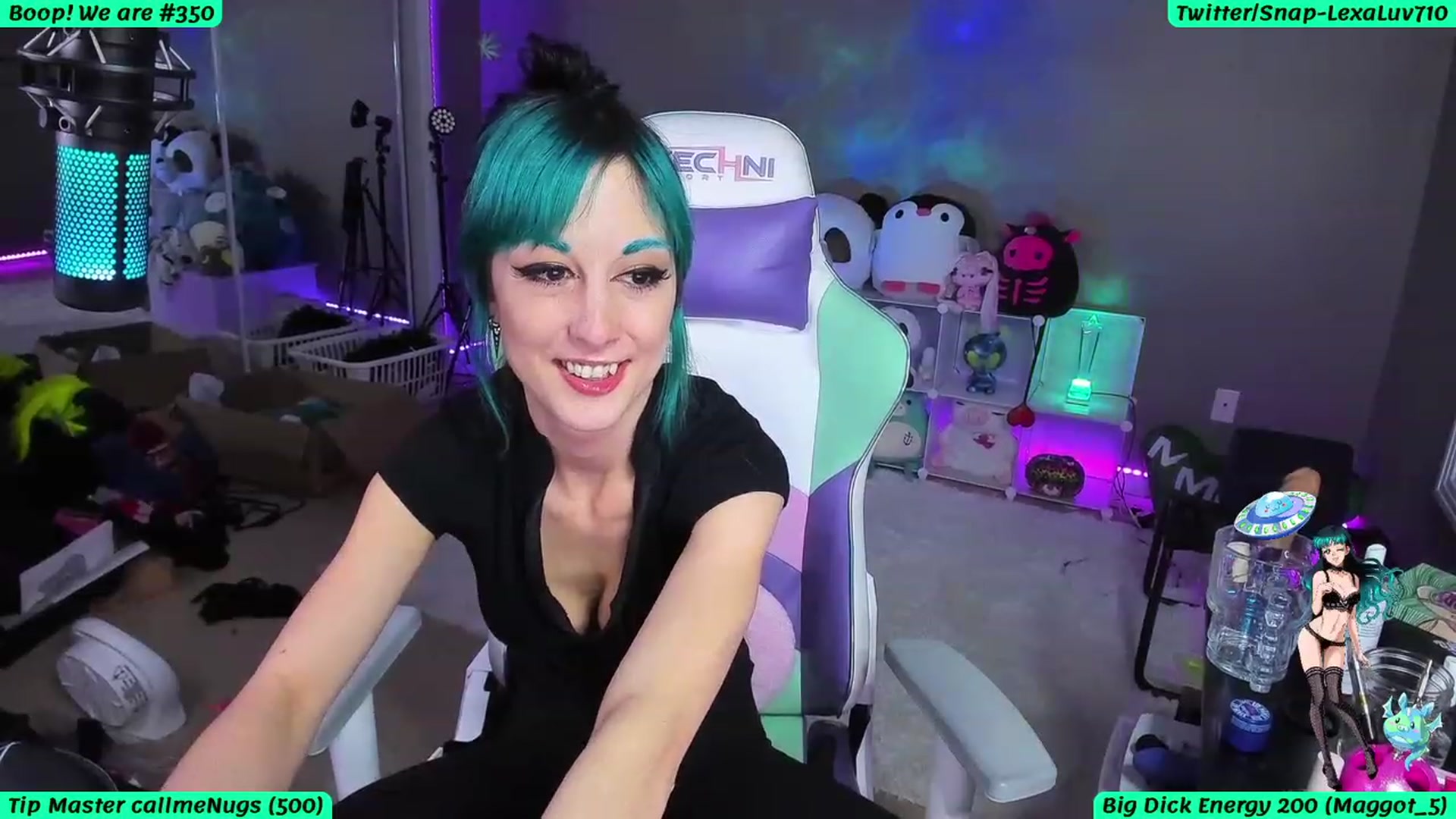 Gallery image thumbnail from LexaLuv's myfreecams stream on, 05/09/2023, 04:28 image 15 of 20