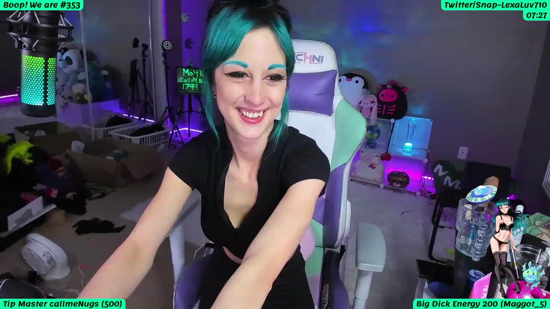 Gallery image thumbnail from LexaLuv's myfreecams stream on, 05/09/2023, 06:37 image 2 of 20
