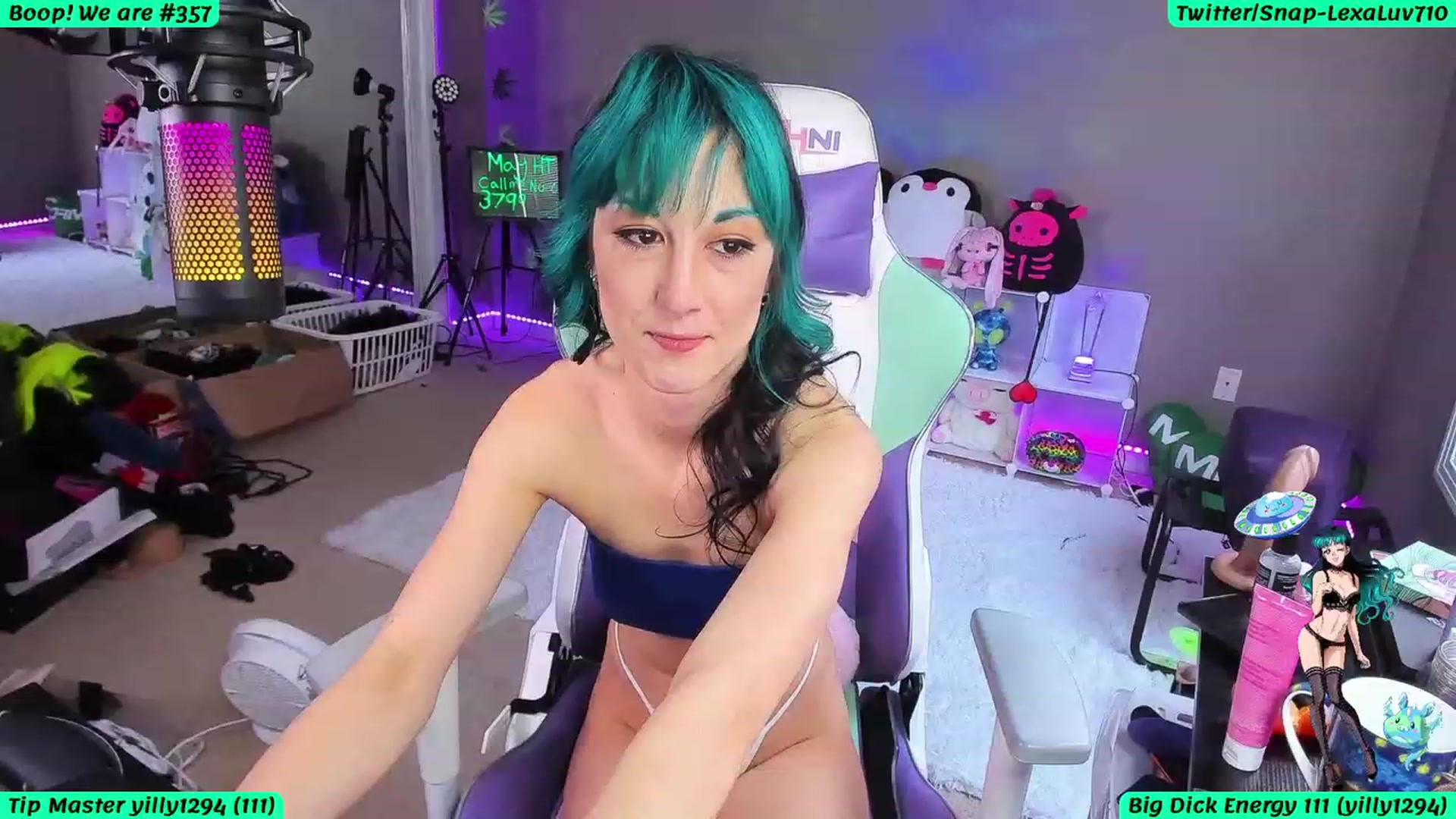 Gallery image thumbnail from LexaLuv's myfreecams stream on, 05/11/2023, 02:49 image 5 of 20