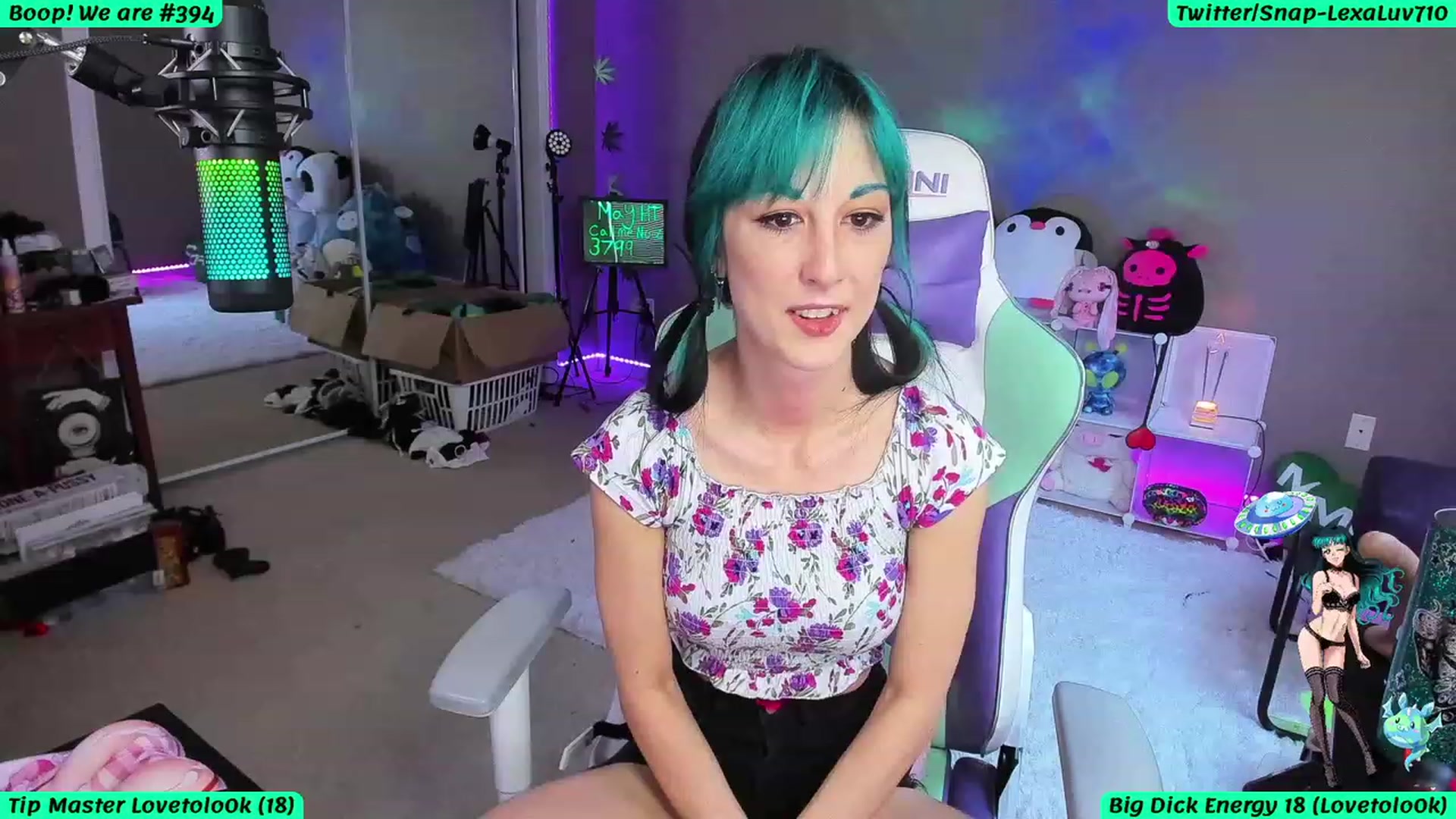 Gallery image thumbnail from LexaLuv's myfreecams stream on, 05/15/2023, 02:52 image 9 of 20