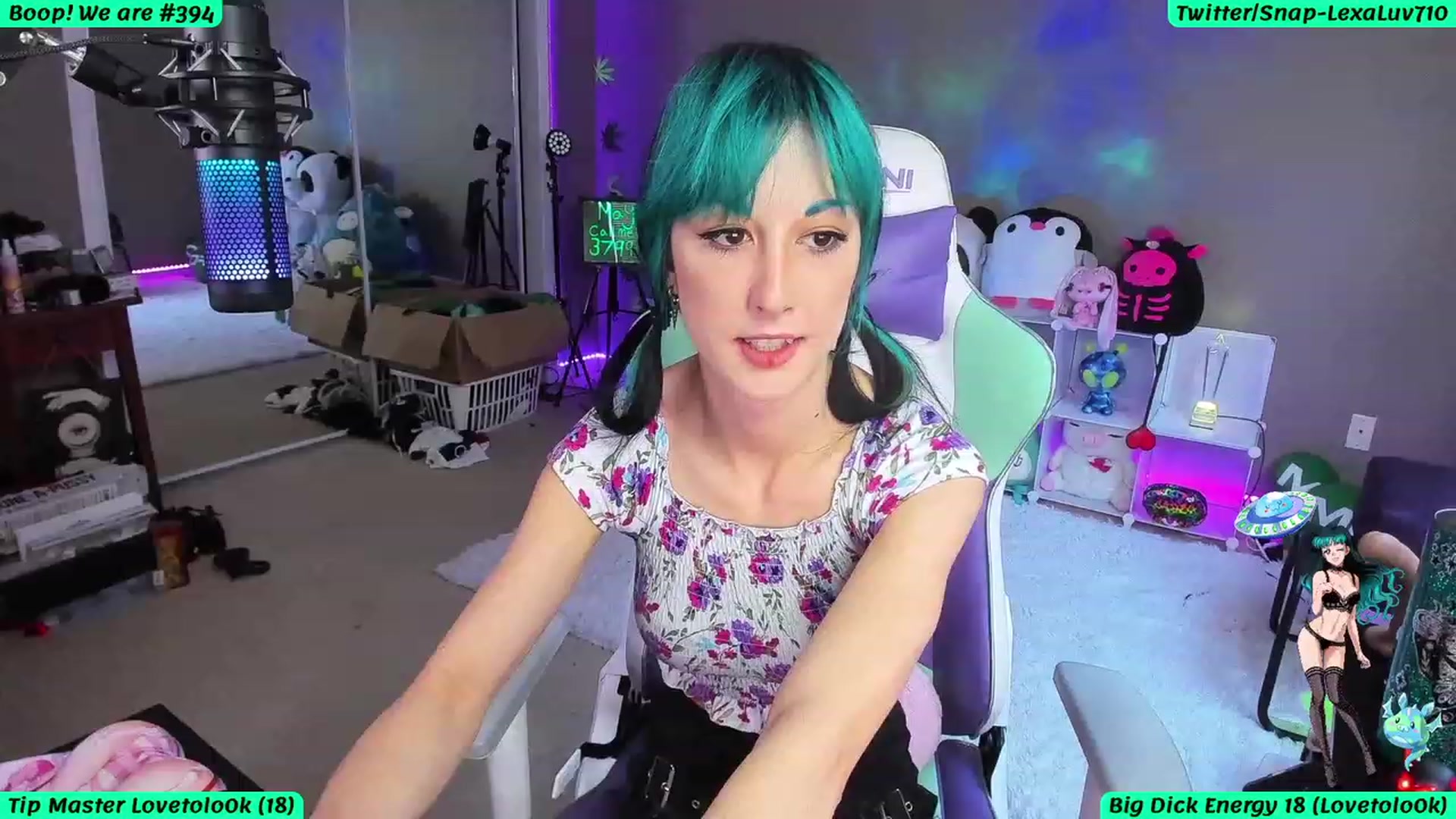Gallery image thumbnail from LexaLuv's myfreecams stream on, 05/15/2023, 02:52 image 7 of 20