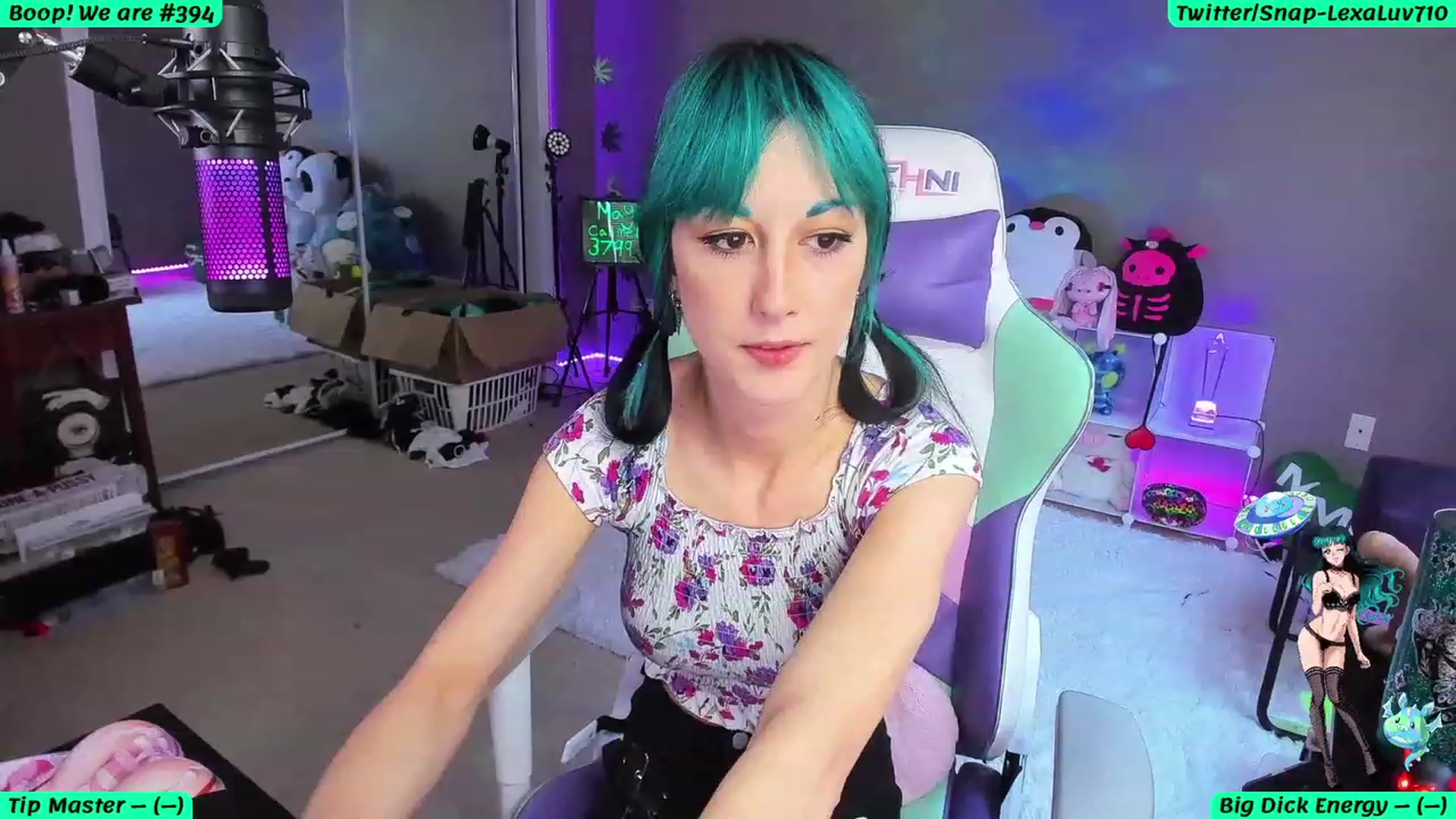 Gallery image thumbnail from LexaLuv's myfreecams stream on, 05/15/2023, 02:52 image 6 of 20