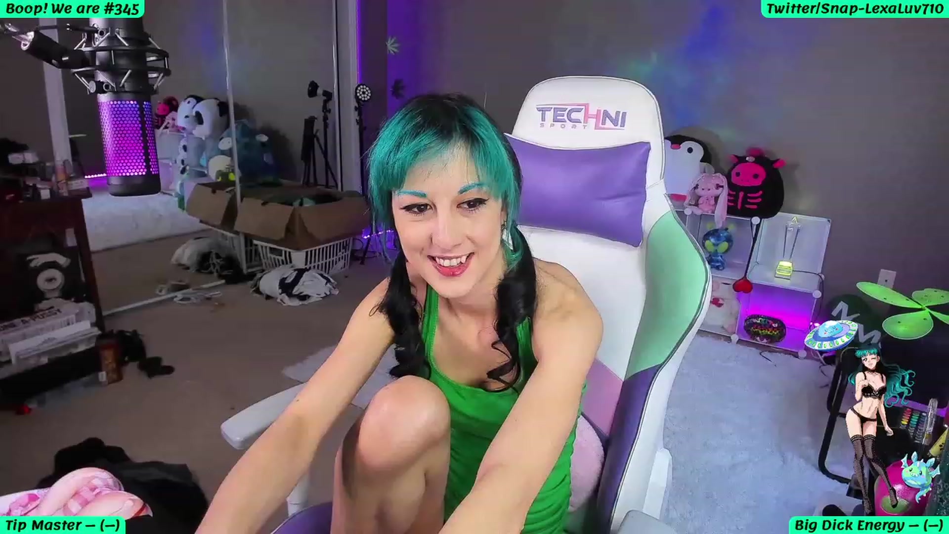 Gallery image thumbnail from LexaLuv's myfreecams stream on, 05/16/2023, 03:06 image 12 of 20
