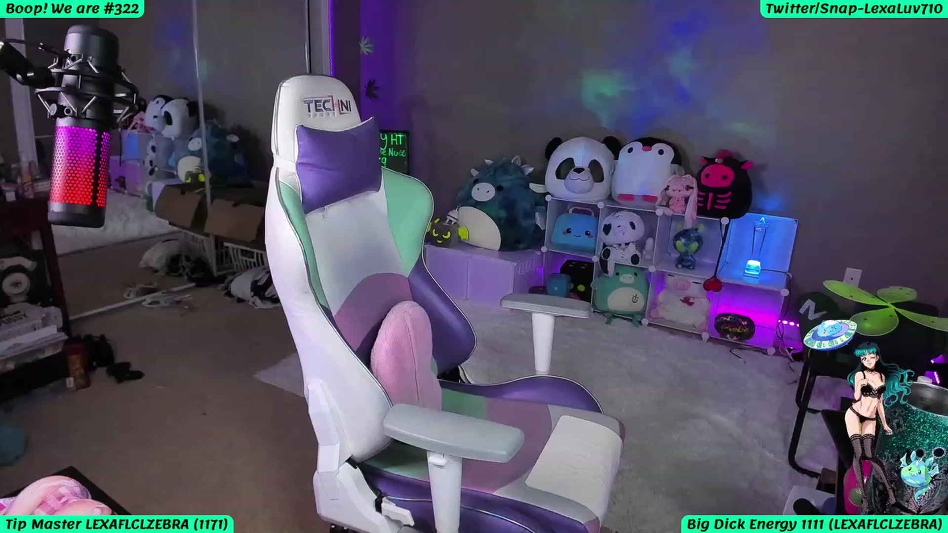 Gallery image thumbnail from LexaLuv's myfreecams stream on, 05/16/2023, 06:06 image 17 of 20