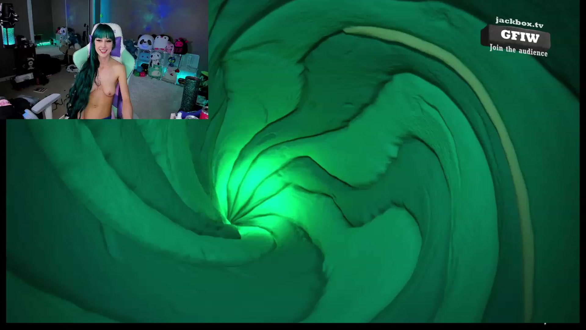 Gallery image thumbnail from LexaLuv's myfreecams stream on, 06/14/2023, 07:59 image 2 of 20