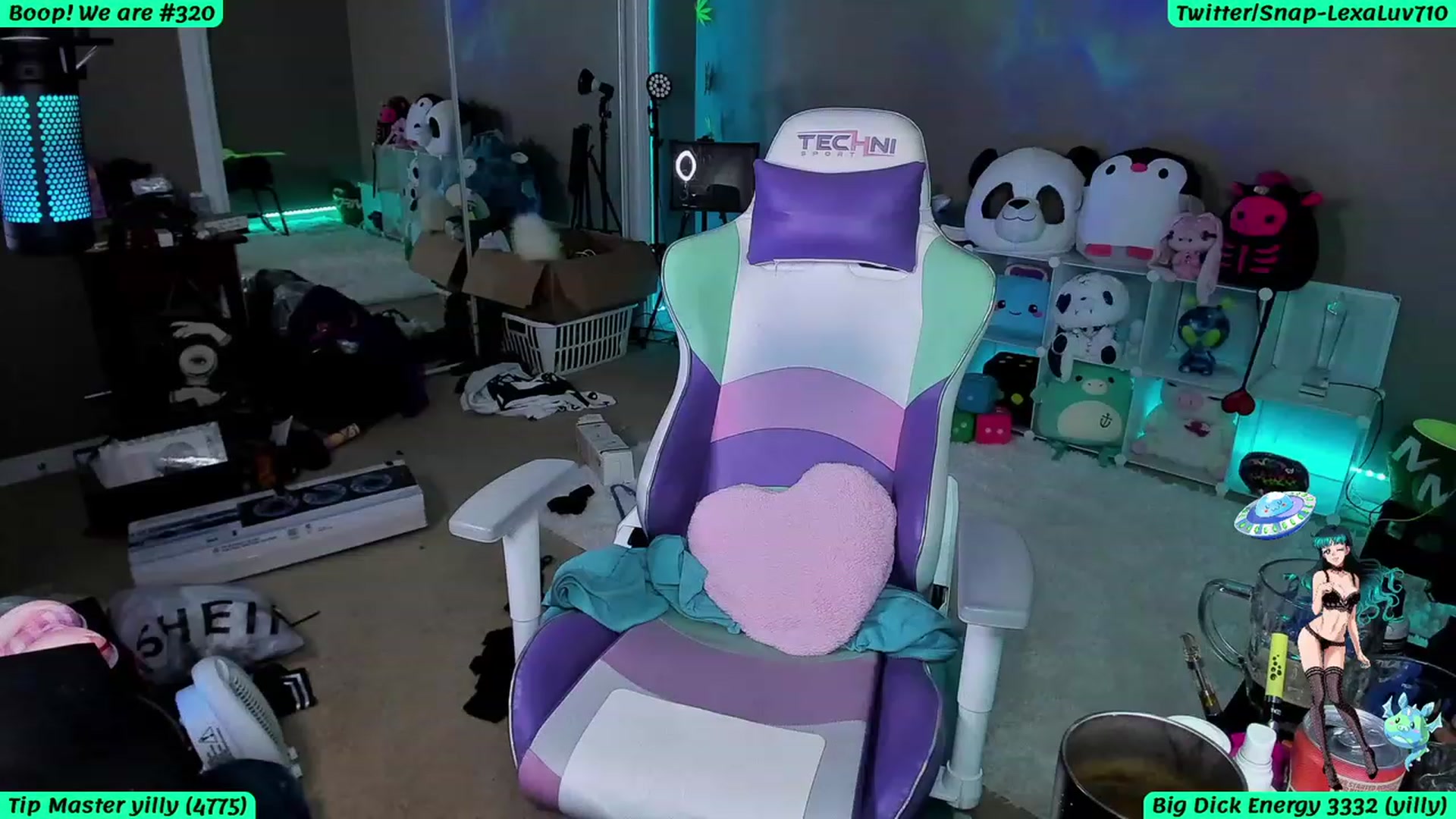 Gallery image thumbnail from LexaLuv's myfreecams stream on, 06/30/2023, 05:40 image 20 of 20