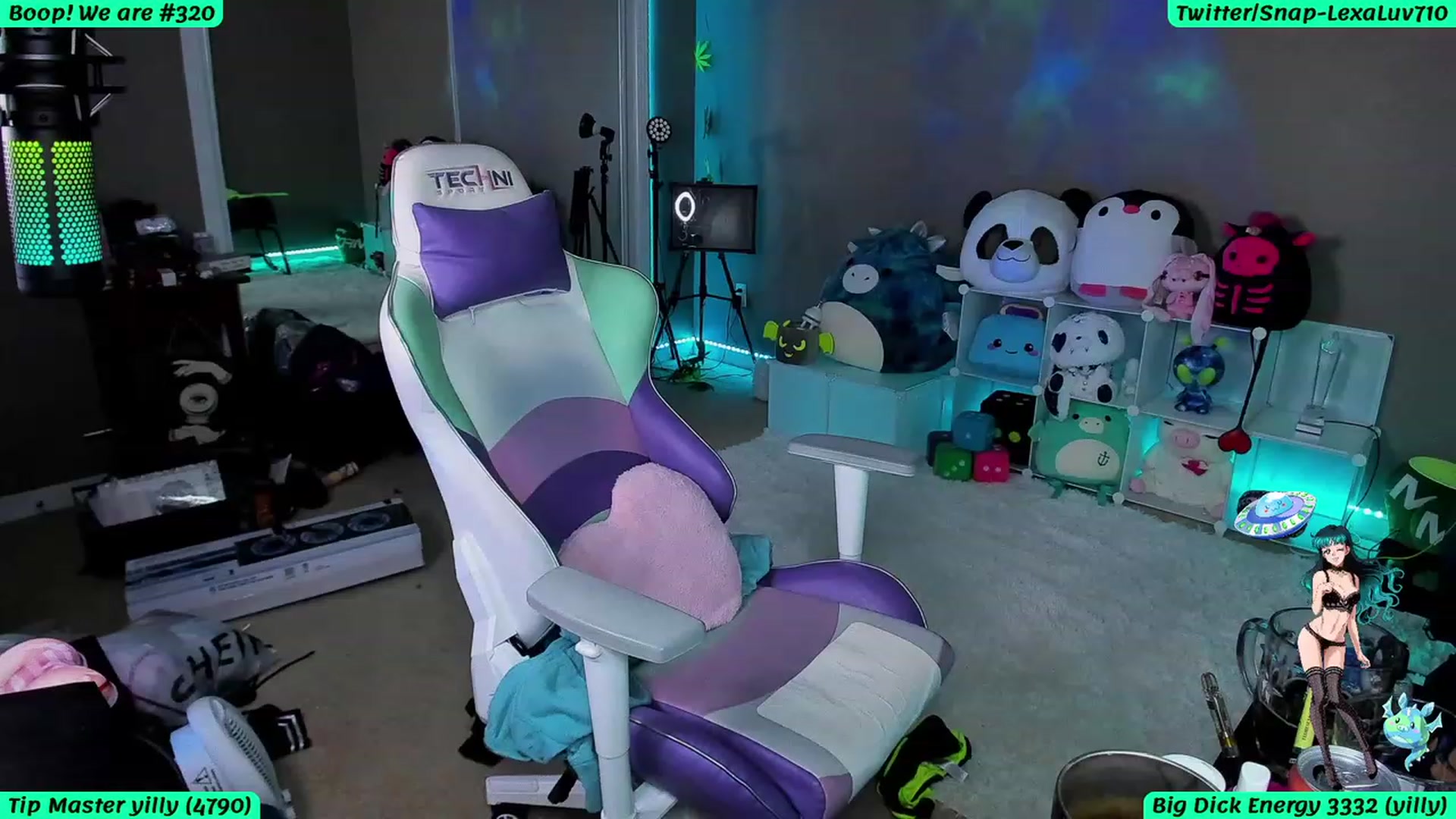 Gallery image thumbnail from LexaLuv's myfreecams stream on, 06/30/2023, 06:41 image 12 of 20