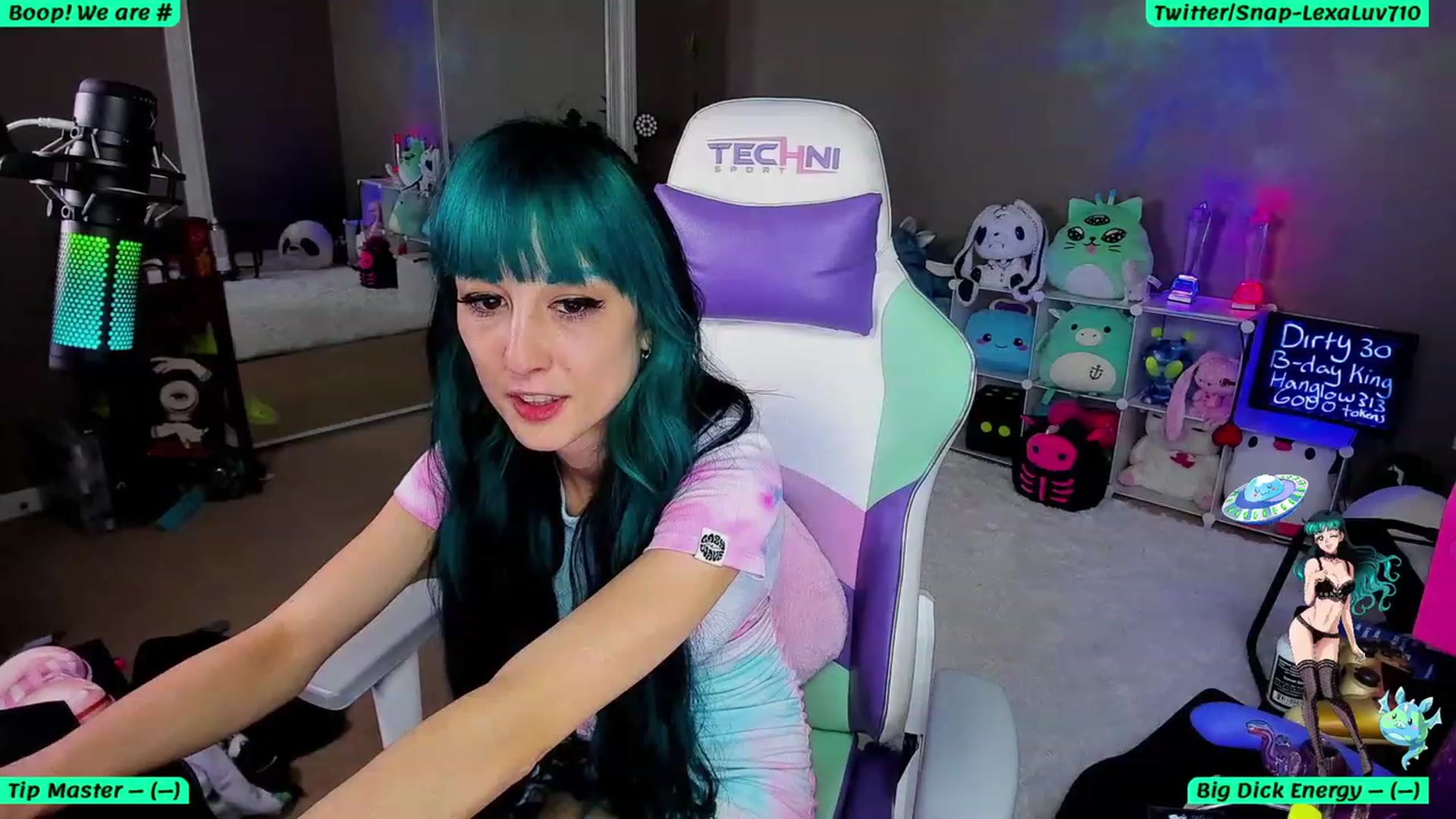 Gallery image thumbnail from LexaLuv's myfreecams stream on, 08/03/2023, 03:03 image 15 of 20