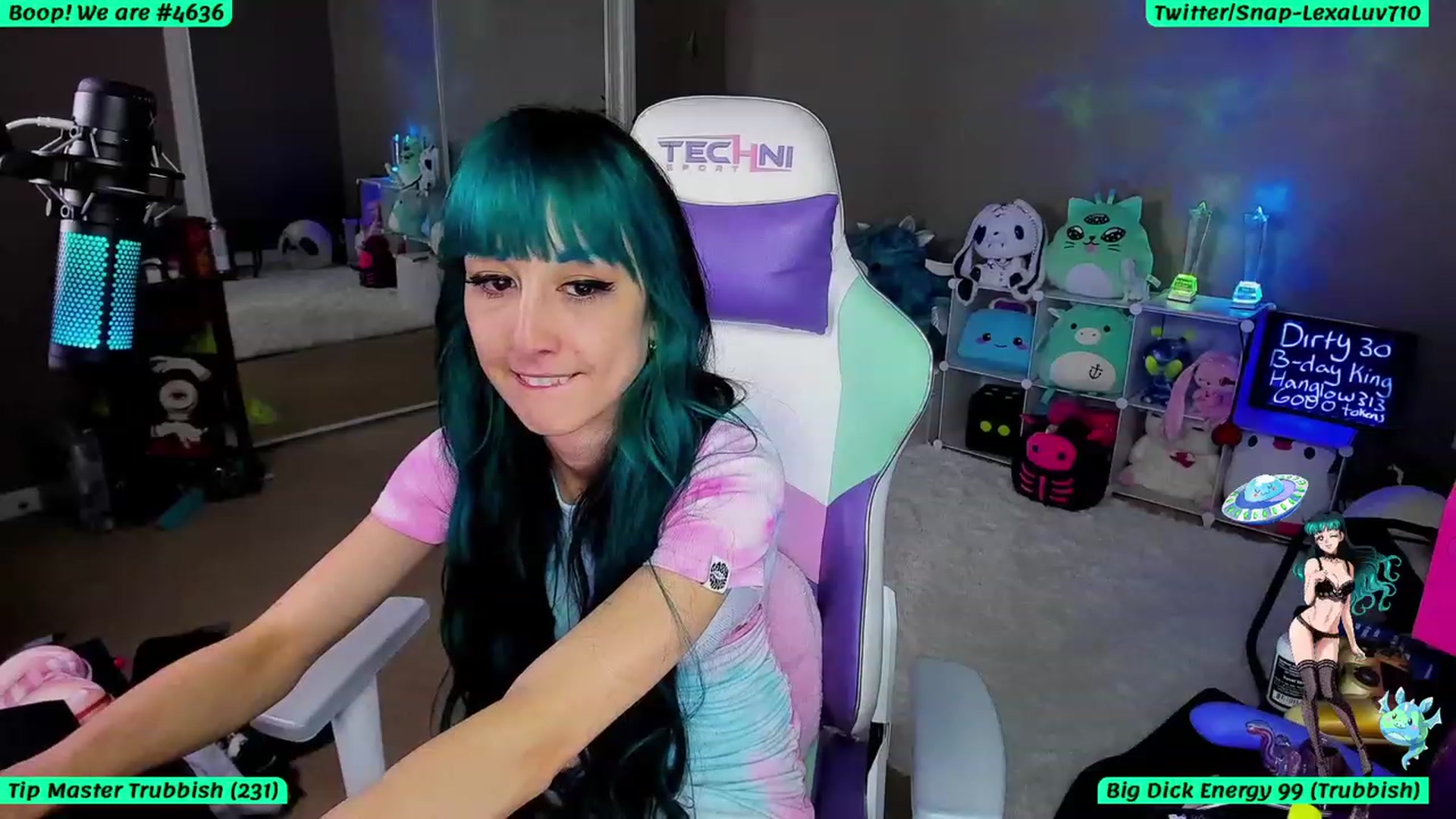 Gallery image thumbnail from LexaLuv's myfreecams stream on, 08/03/2023, 05:09 image 8 of 20