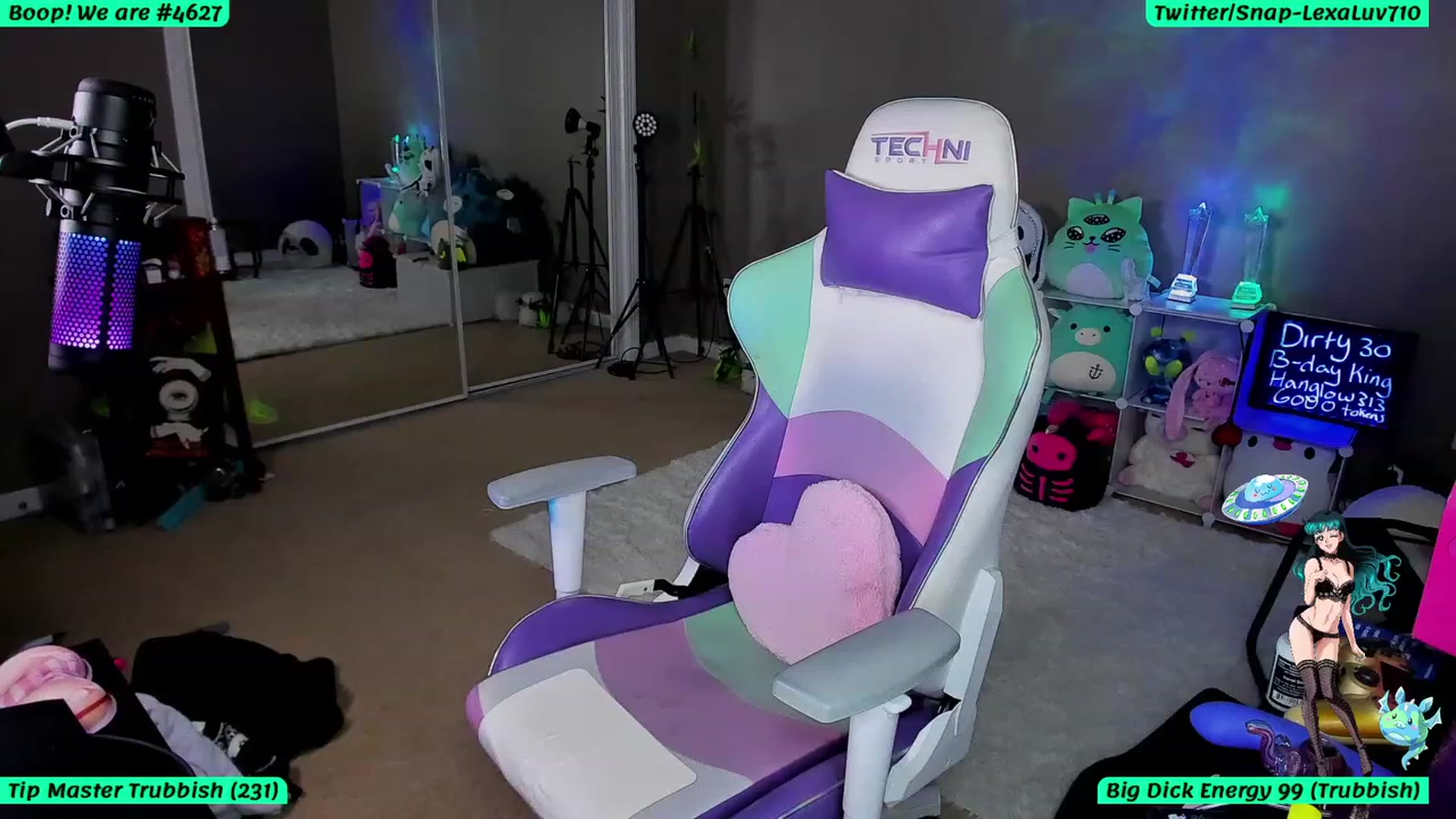Gallery image thumbnail from LexaLuv's myfreecams stream on, 08/03/2023, 05:09 image 7 of 20