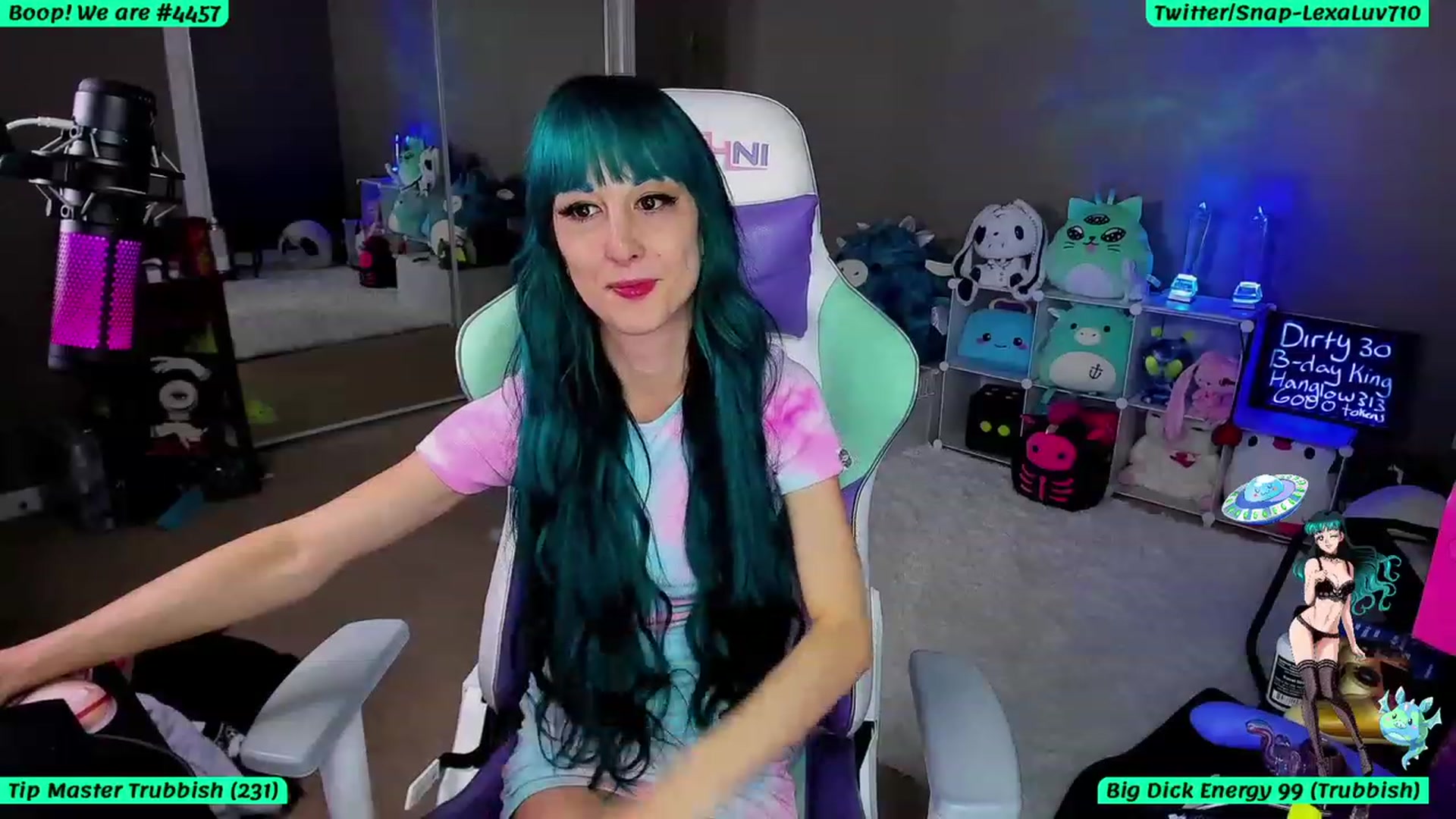 Gallery image thumbnail from LexaLuv's myfreecams stream on, 08/03/2023, 05:09 image 10 of 20