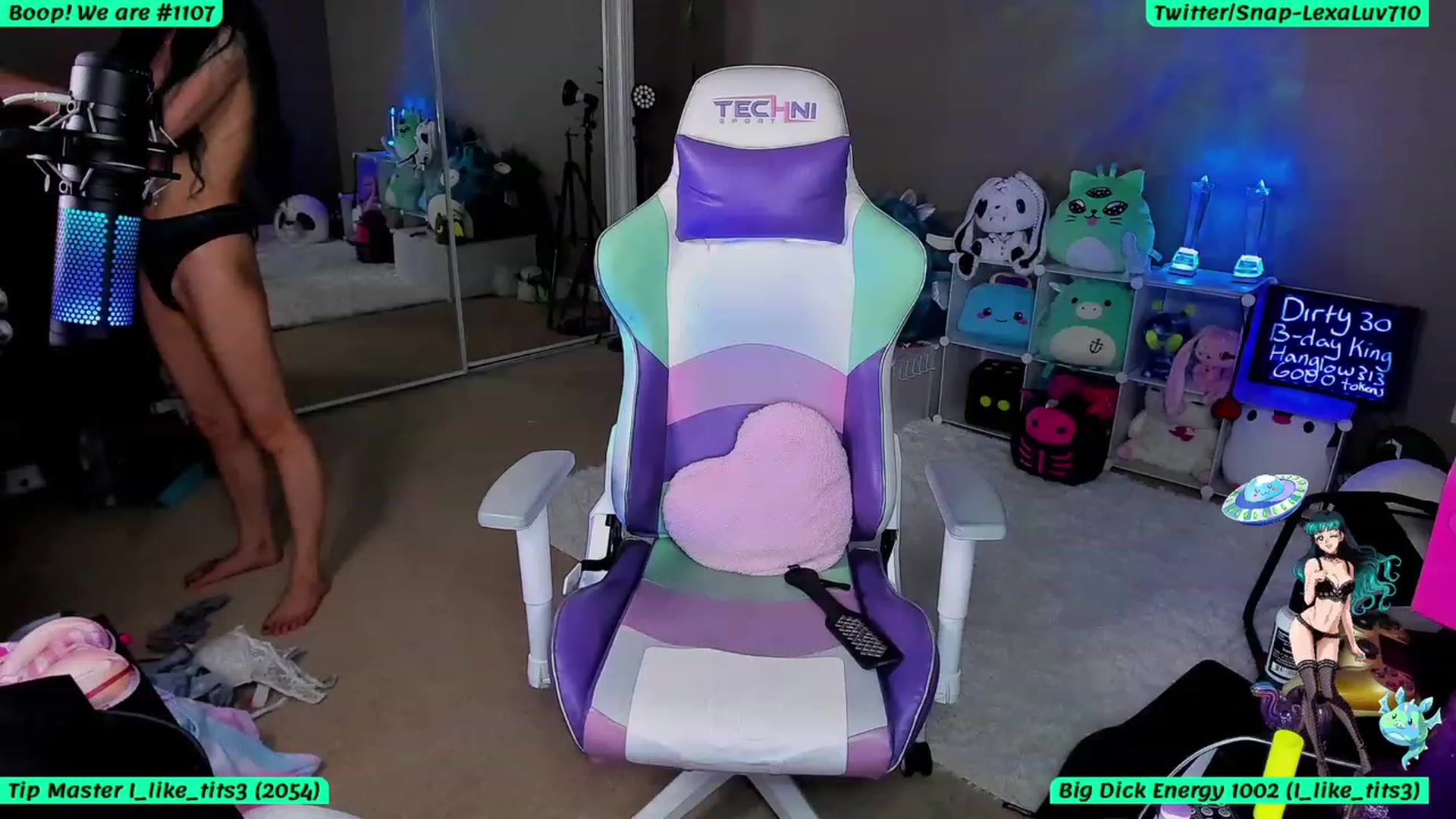 Gallery image thumbnail from LexaLuv's myfreecams stream on, 08/03/2023, 07:03 image 18 of 20