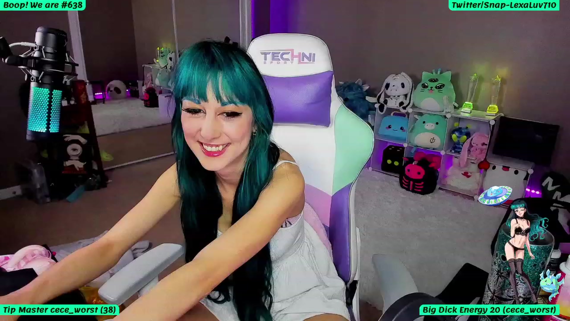 Gallery image thumbnail from LexaLuv's myfreecams stream on, 08/07/2023, 04:46 image 14 of 20