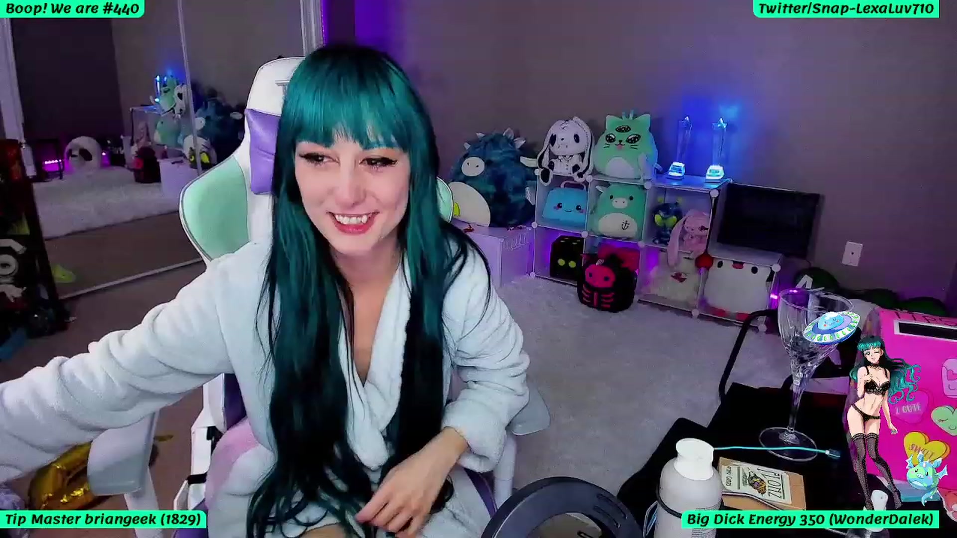 Gallery image thumbnail from LexaLuv's myfreecams stream on, 08/09/2023, 07:28 image 20 of 20