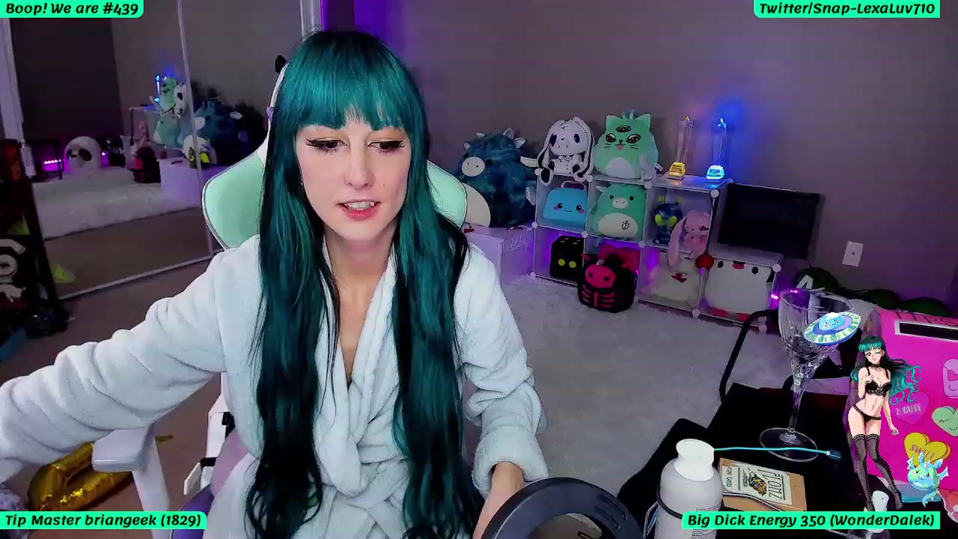Gallery image thumbnail from LexaLuv's myfreecams stream on, 08/09/2023, 07:28 image 17 of 20