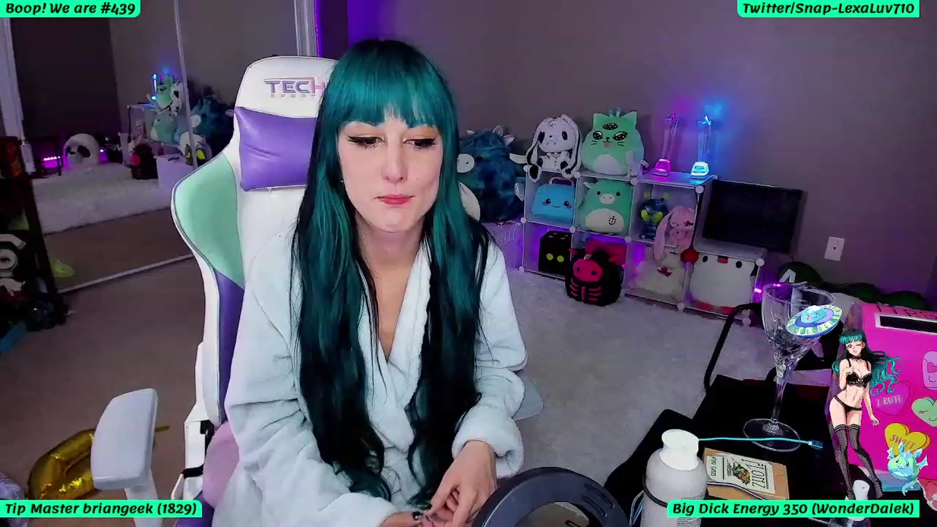 Gallery image thumbnail from LexaLuv's myfreecams stream on, 08/09/2023, 07:28 image 18 of 20