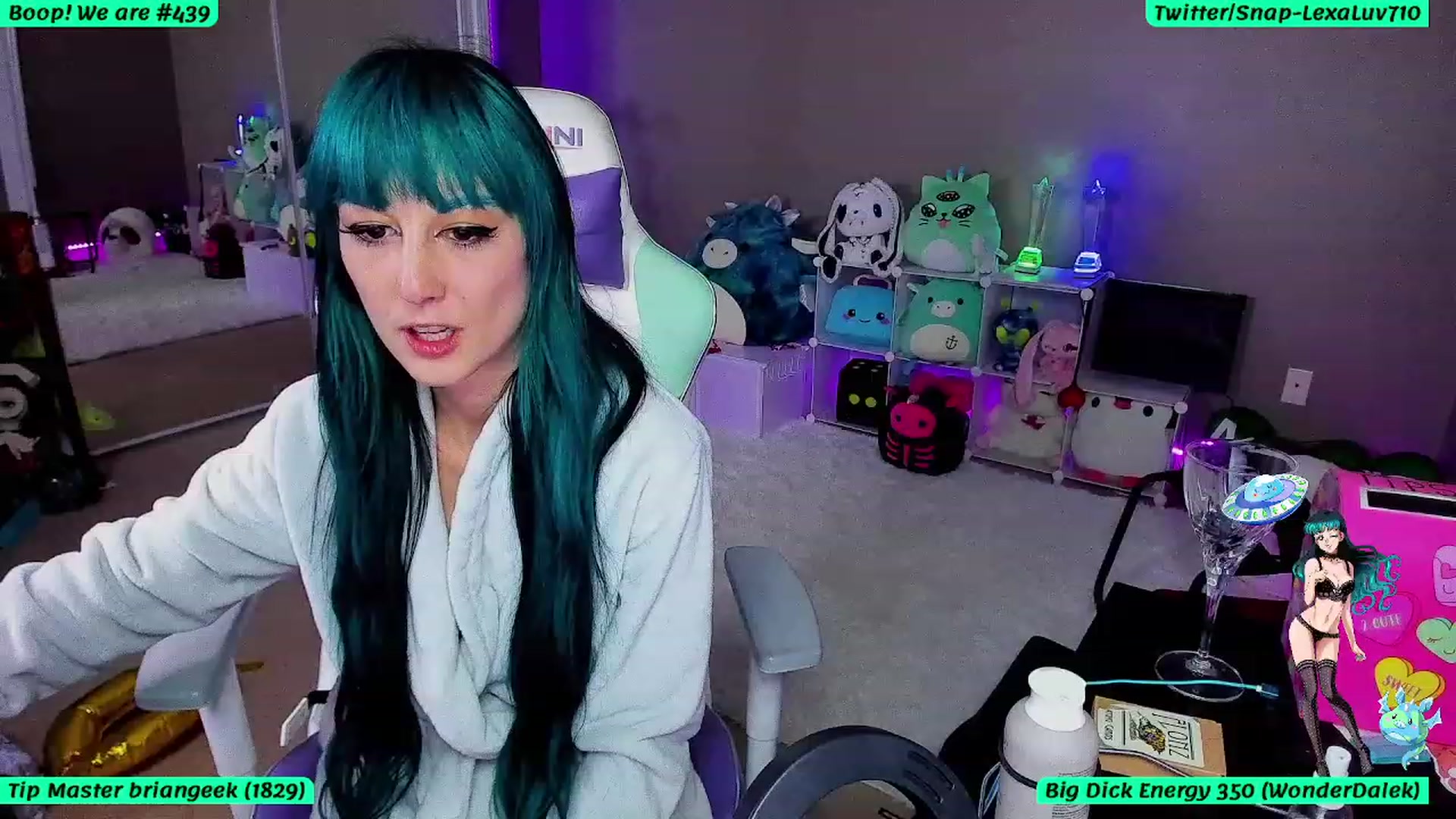 Gallery image thumbnail from LexaLuv's myfreecams stream on, 08/09/2023, 07:28 image 16 of 20