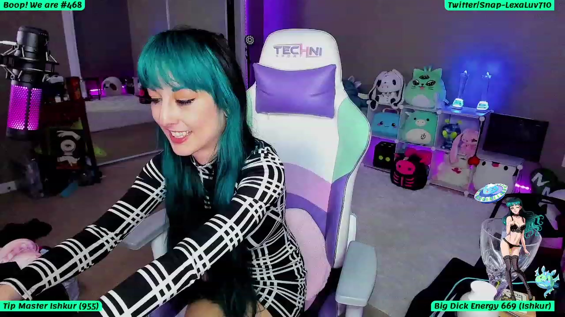 Gallery image thumbnail from LexaLuv's myfreecams stream on, 08/11/2023, 05:32 image 16 of 20